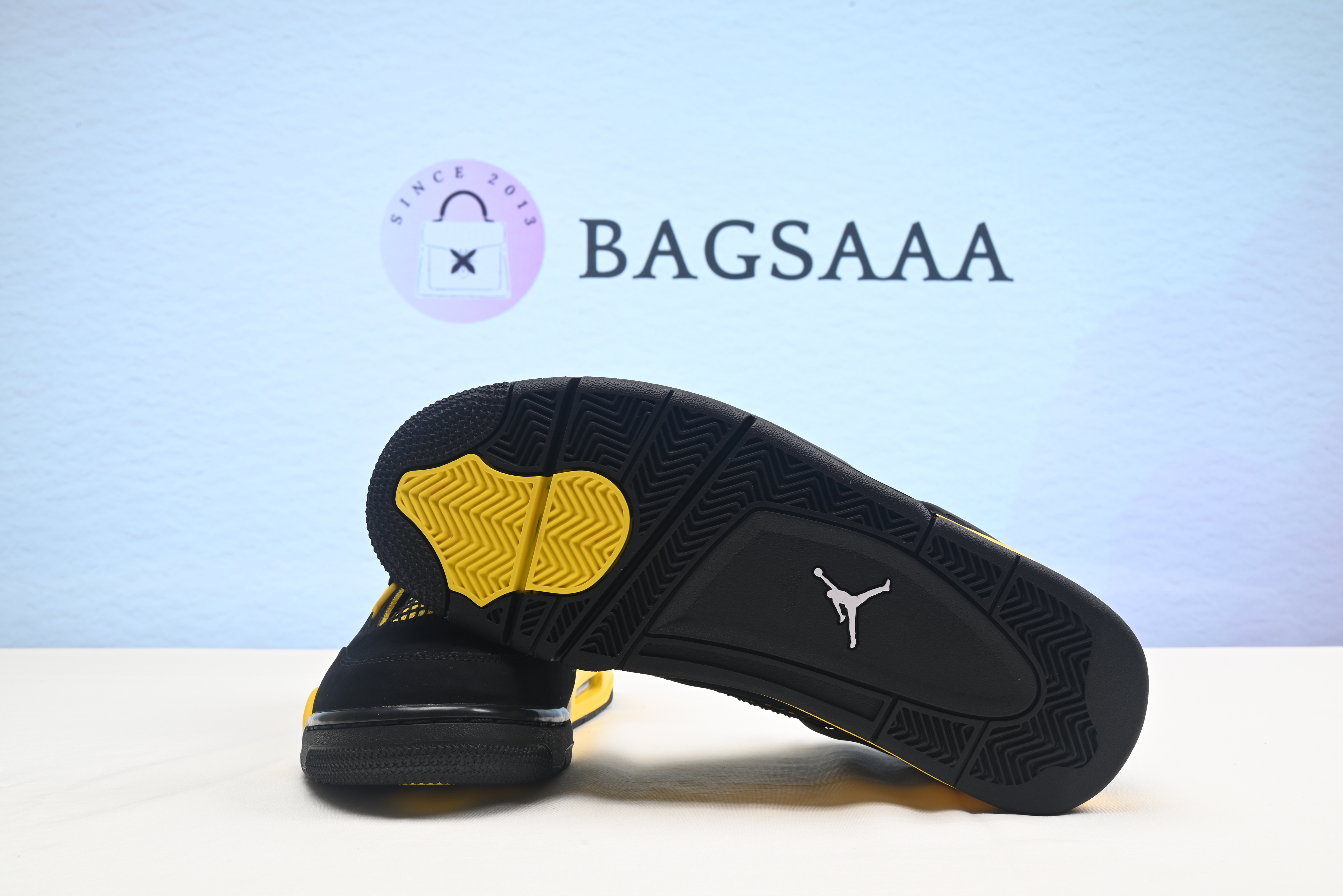 Bagsaaa Air Jordan 4 Thunder Black and Yellow