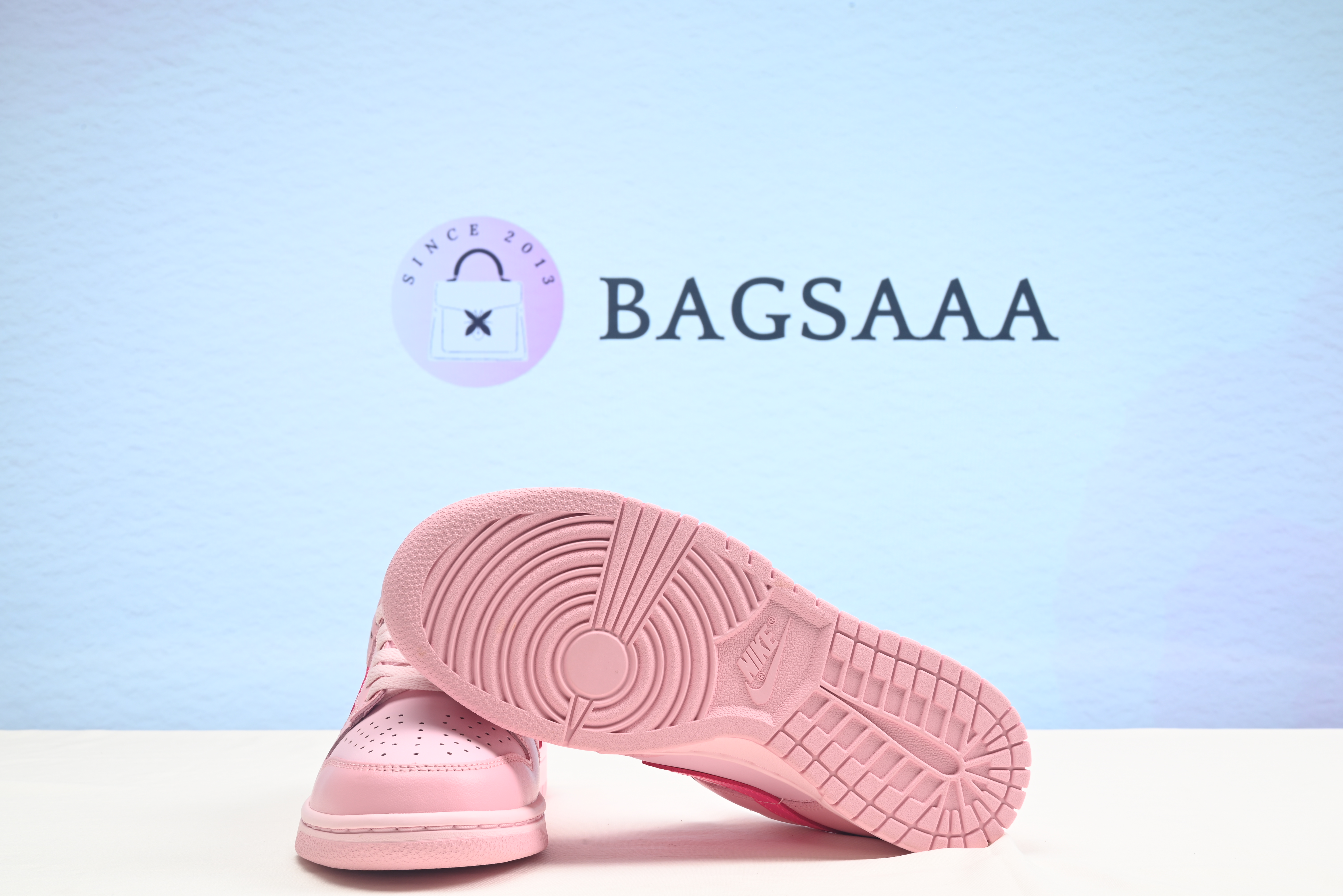 Bagsaaa Sneaker Dunk Low Triple Pink