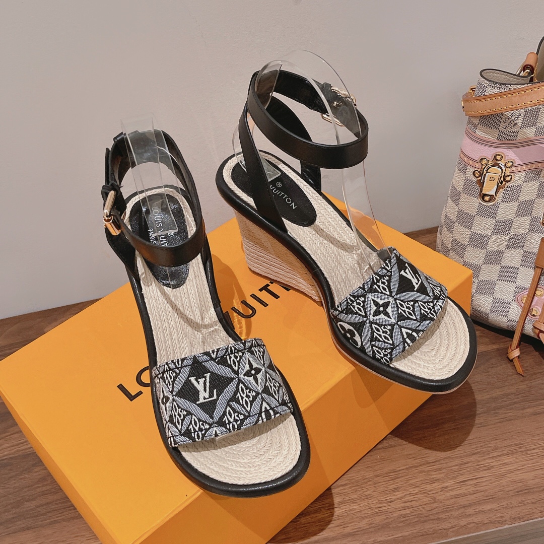 Bagsaaa L0vis Vvtt0n Black Wedge