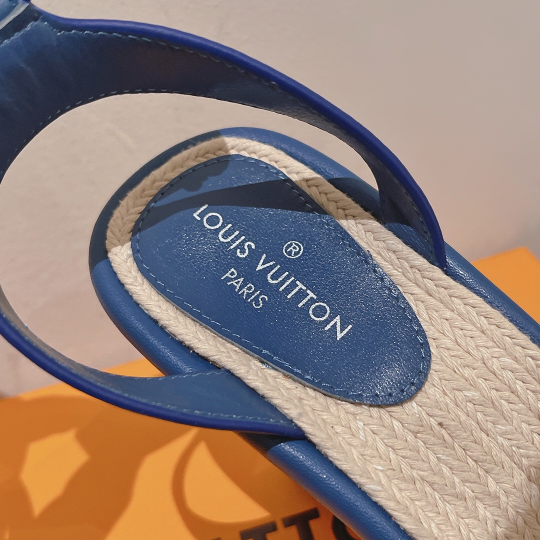Bagsaaa L0vis Vvtt0n Blue Wedge
