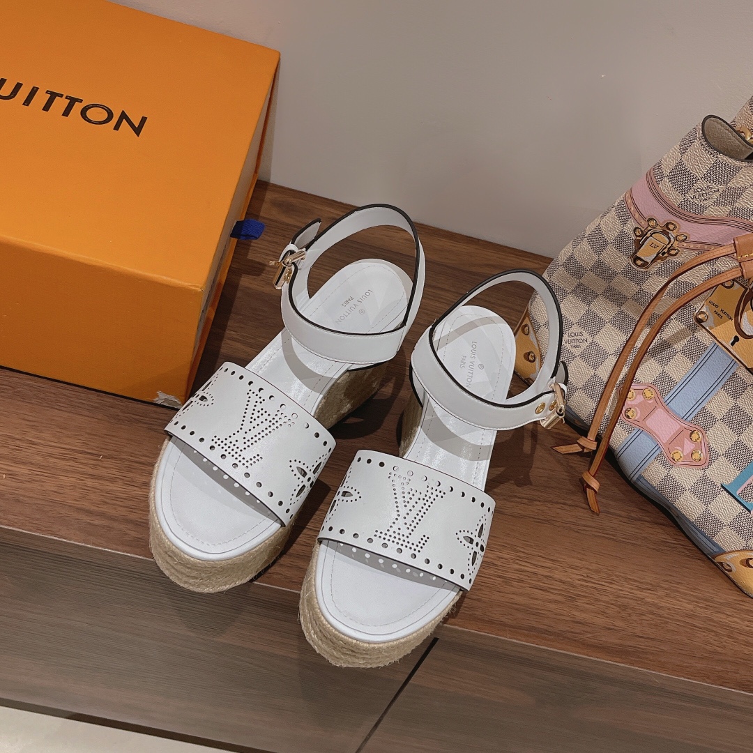 Bagsaaa L0vis Vvtt0n Starboard Wedge Sandal White
