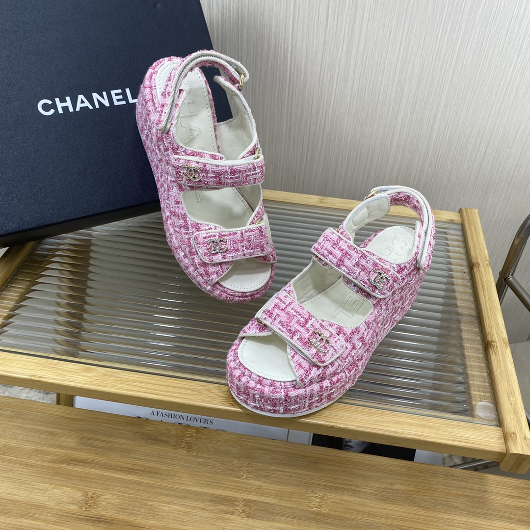 Bagsaaa Ch**el Pink Wedge Sandals 