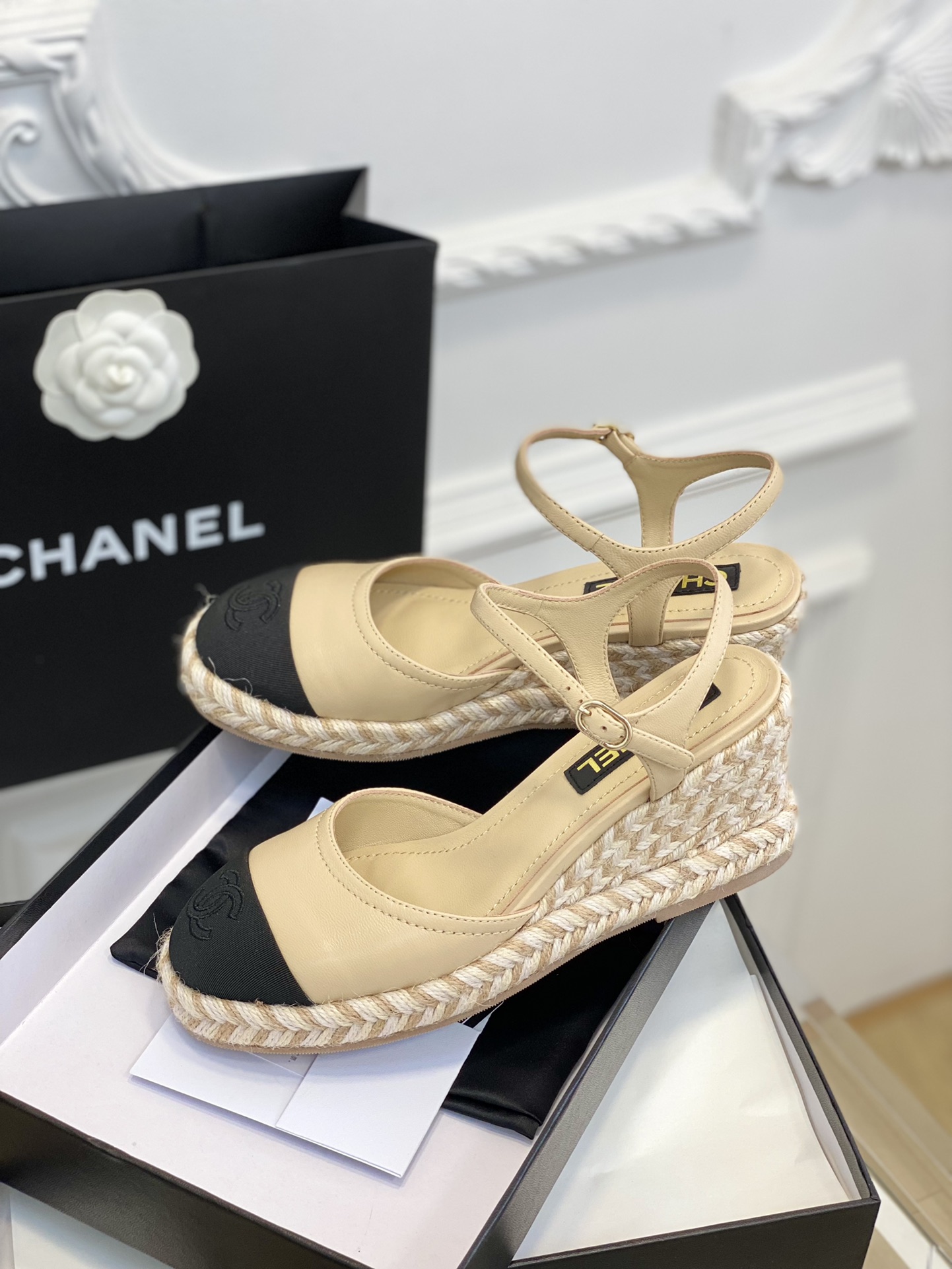 Bagsaaa Ch**el Ankle Strap Wedge Espadrilles Beige Leather