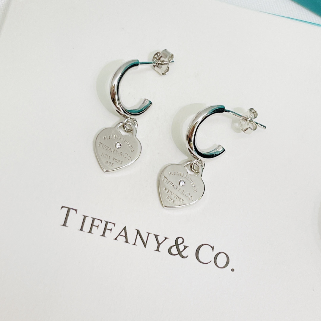 Bagsaaa T*f*ny&Co Heart Silver Earrings