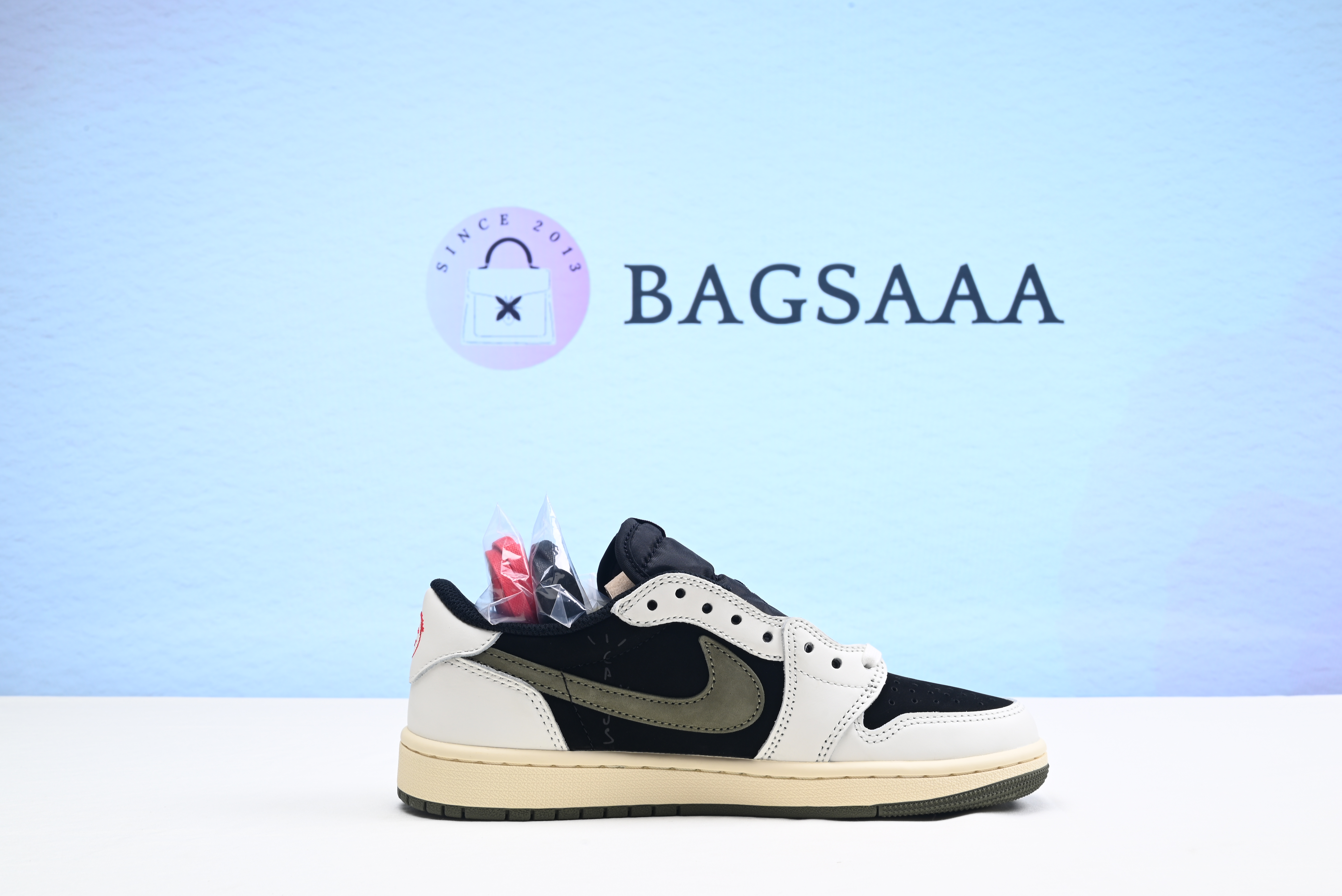 Bagsaaa Nike Air Jordan 1 Low Olive