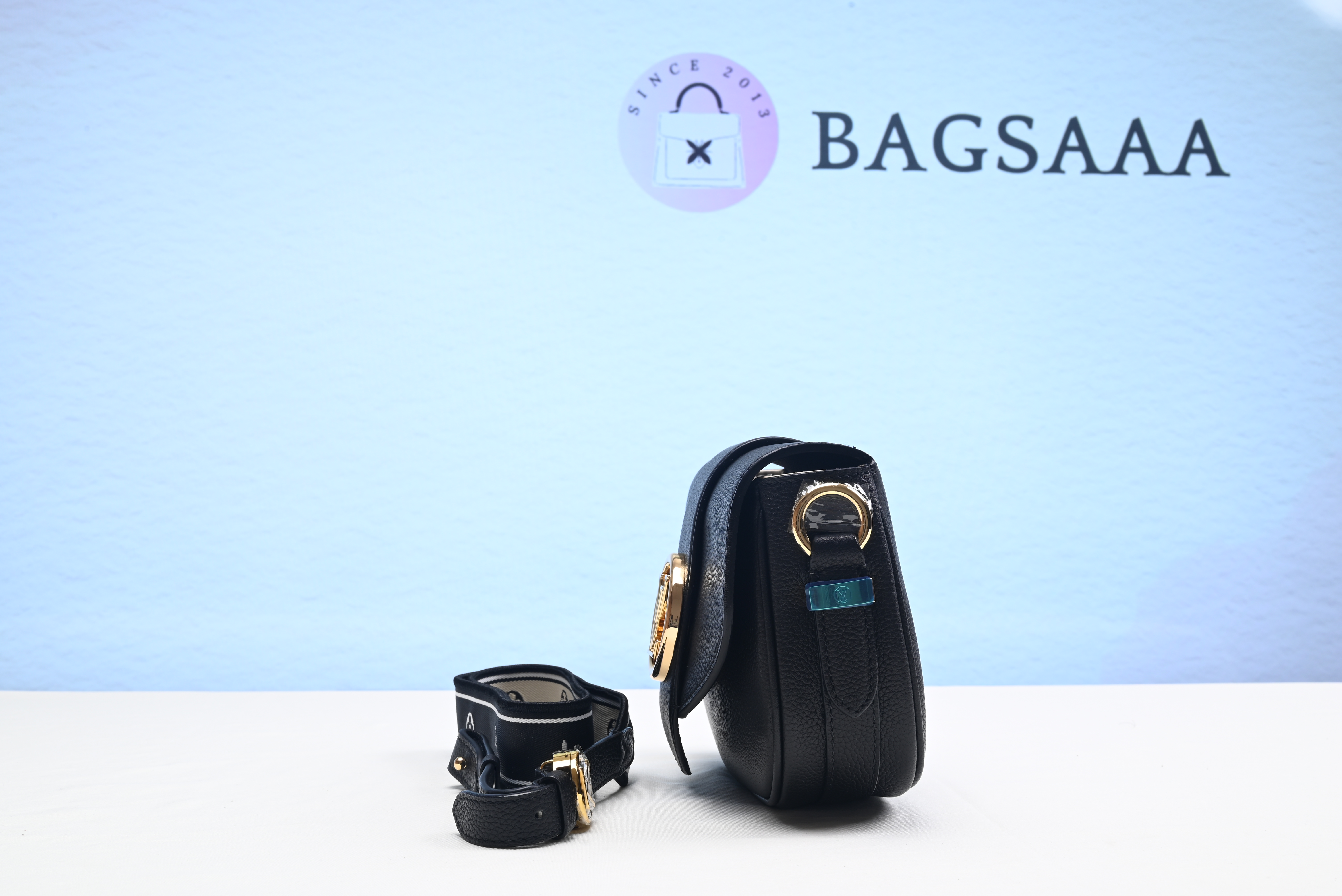 Bagsaaa L0vis Vvtt0n LV Pont 9 Soft PM Black - 21x15x6cm
