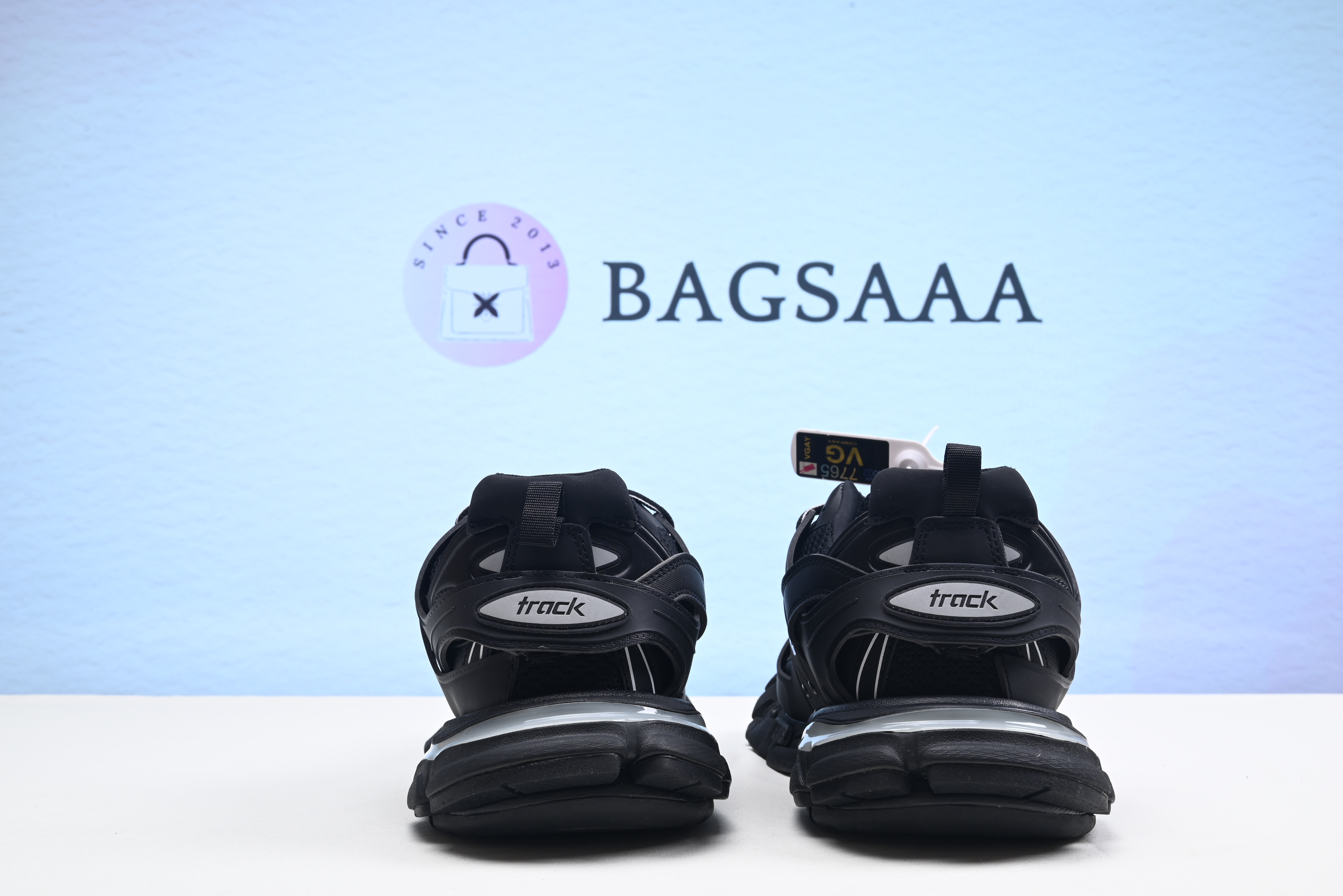 Bagsaaa Ba1en*iaga Track Spikes 