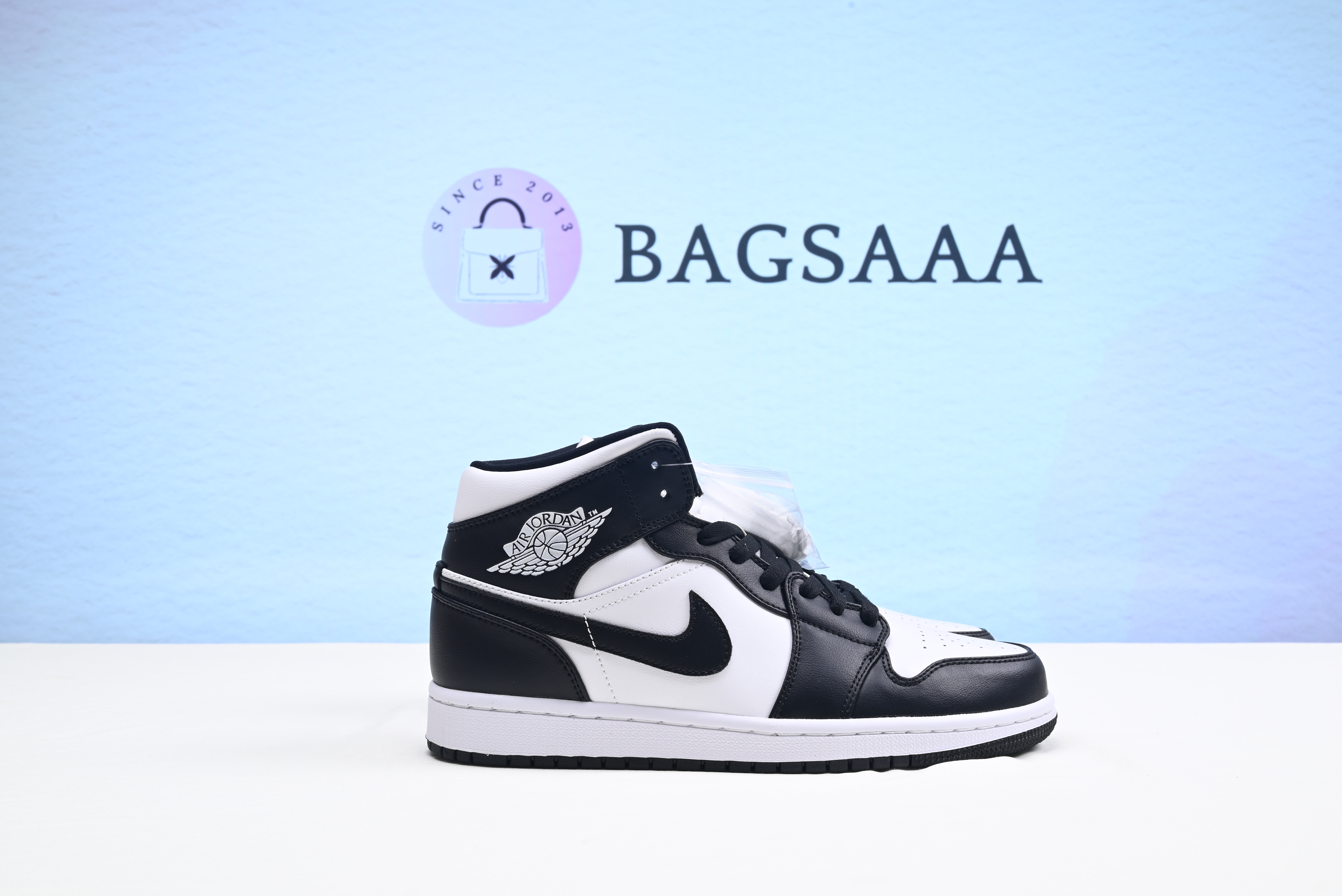 Nike Air Jordan 1 Mid Panda