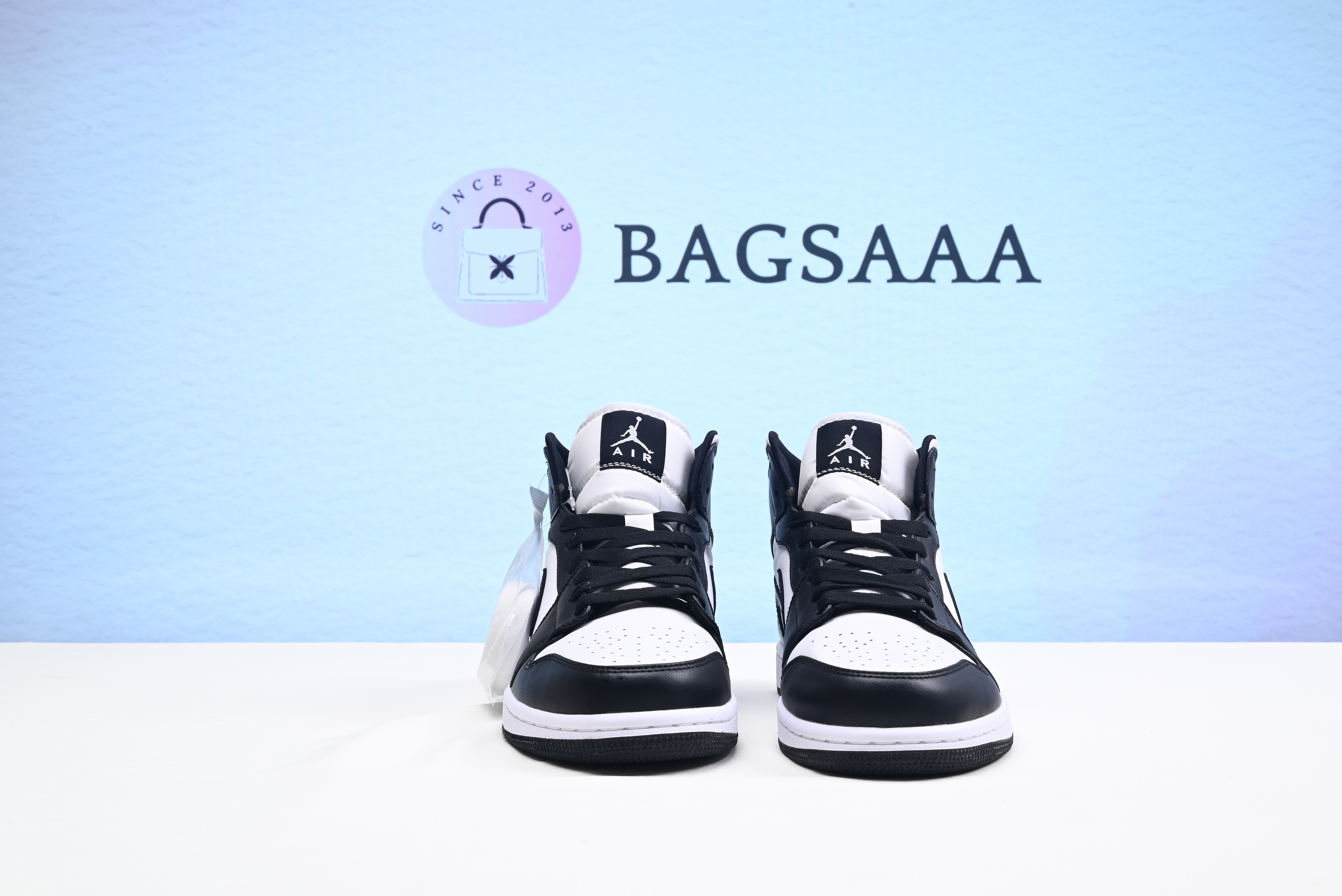 Nike Air Jordan 1 Mid Panda
