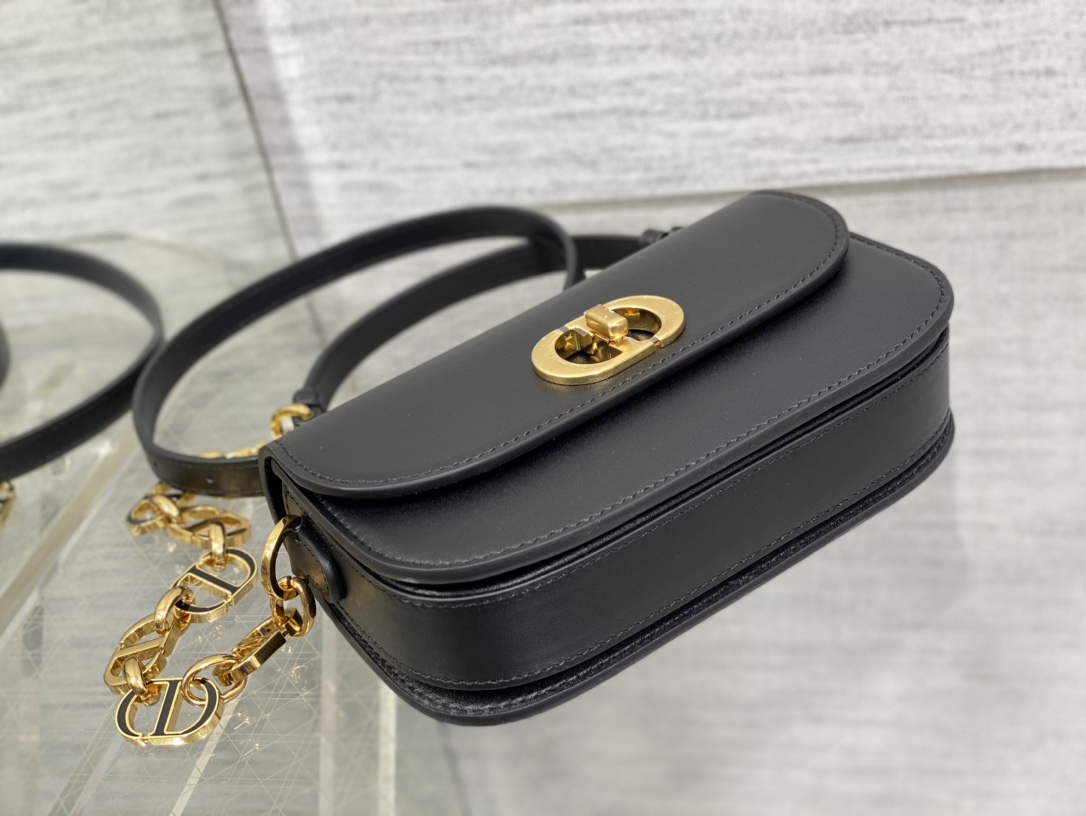 Bagsaaa D10r Montaigne Messenger Black Bag - 18*4.5*10cm