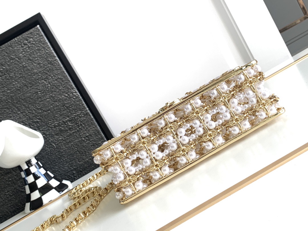 Bagsaaa Ch**el Evening Bag Golden-Tone Metal & Imitation Pearls AS4076 - 17x11X6cm