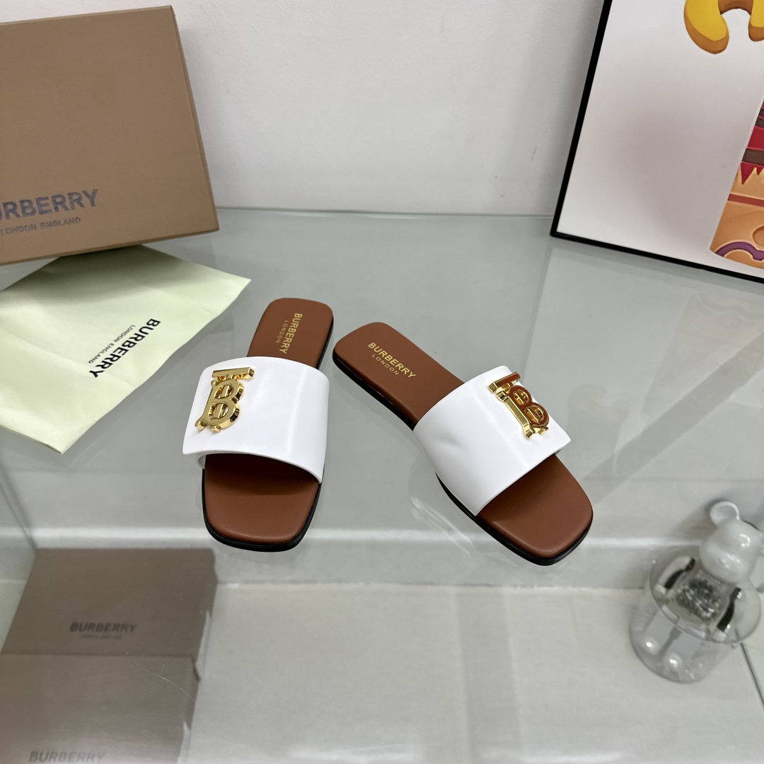 Bagsaaa Bv*b*rry Logo White Slides