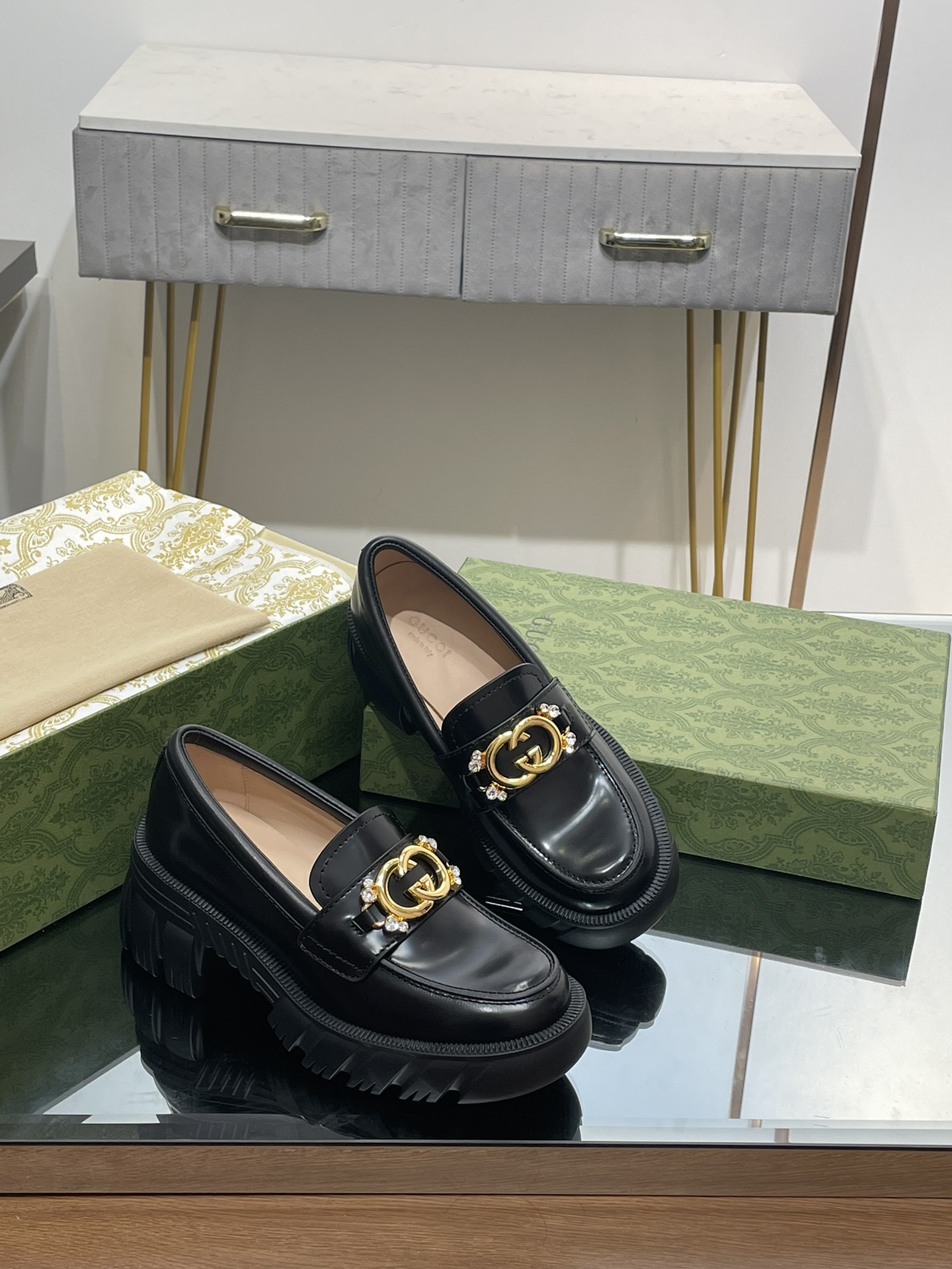 Bagsaaa Gvc*1 LUG SOLE LOAFER Black
