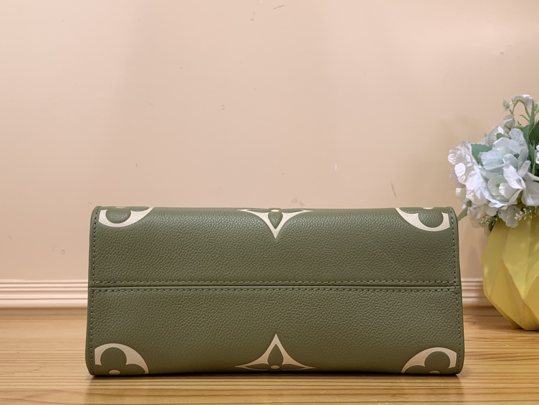 Bagsaaa L0vis Vvtt0n Onthego Green PM - 25 x 19 x 11.5