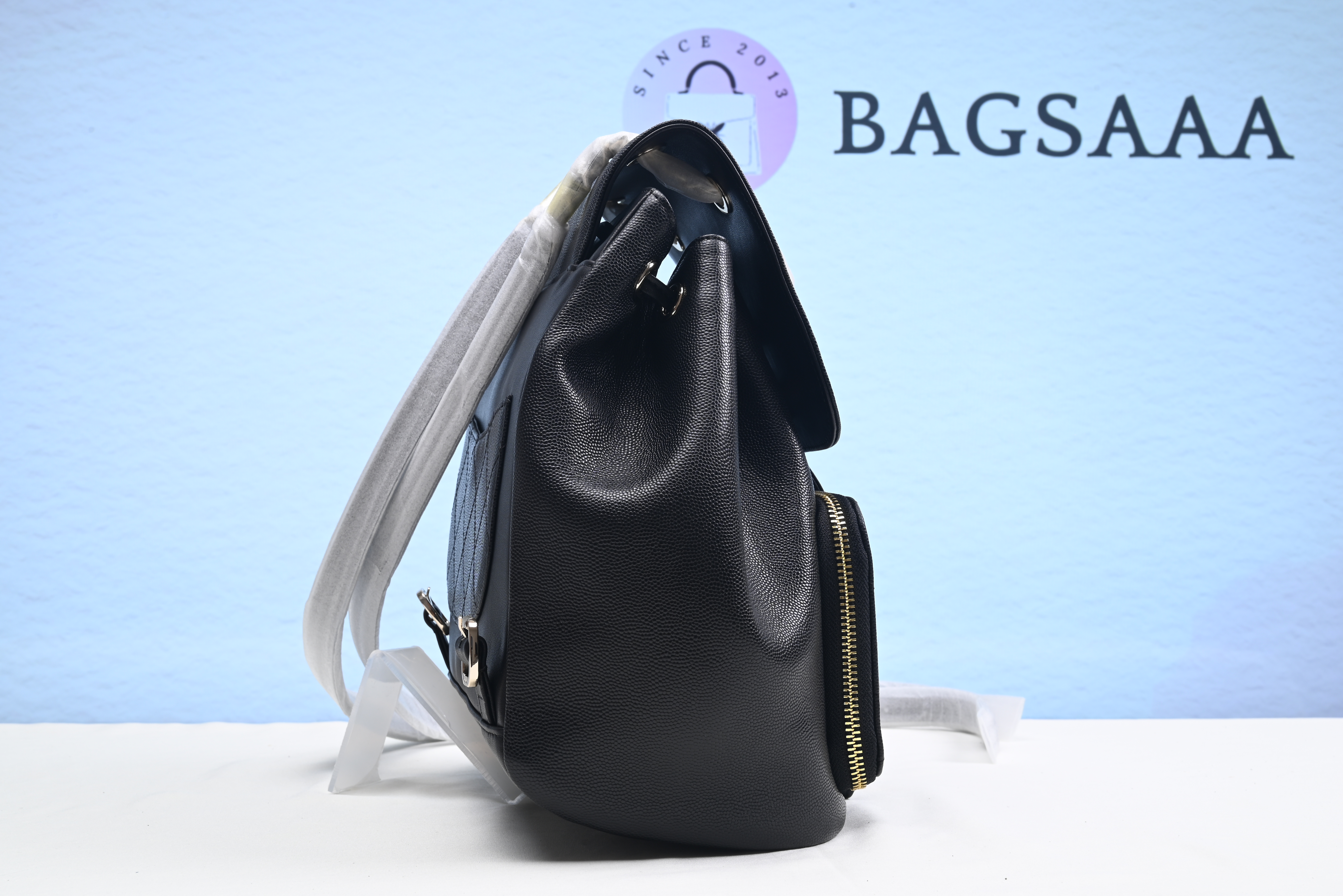 Bagsaaa Ch**el BUSINESS AFFINITY BACKPACK - 23 × 22 × 15 cm