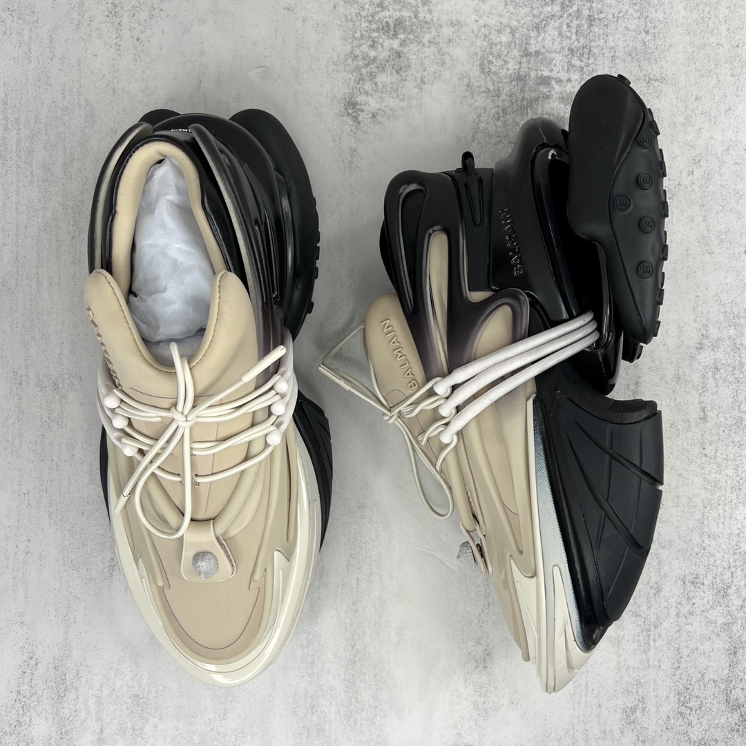 Bagsaaa Balmain Unicorn Low Top trainers in neoprene and leather beige and black