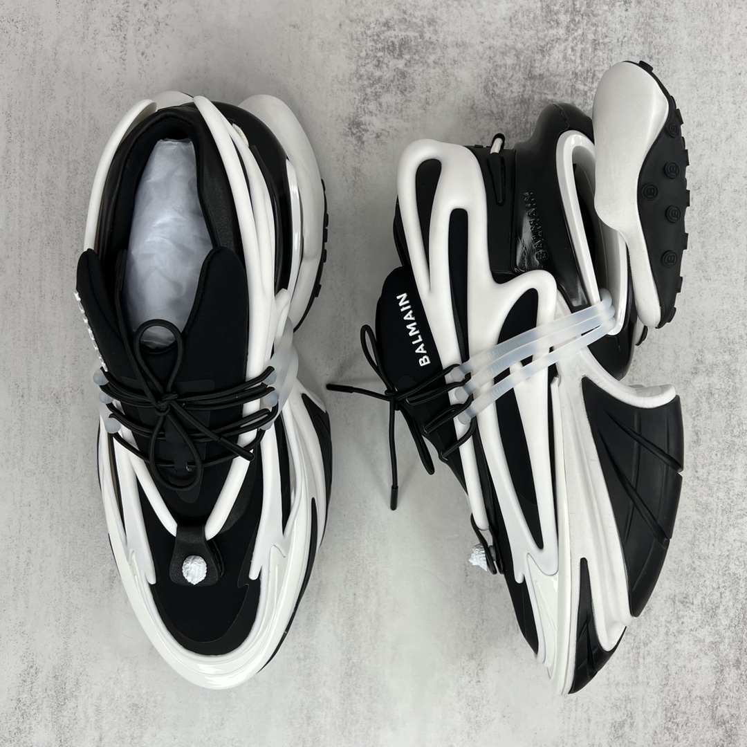 Bagsaaa Balmain Unicorn Low Top trainers in neoprene and leather black and white