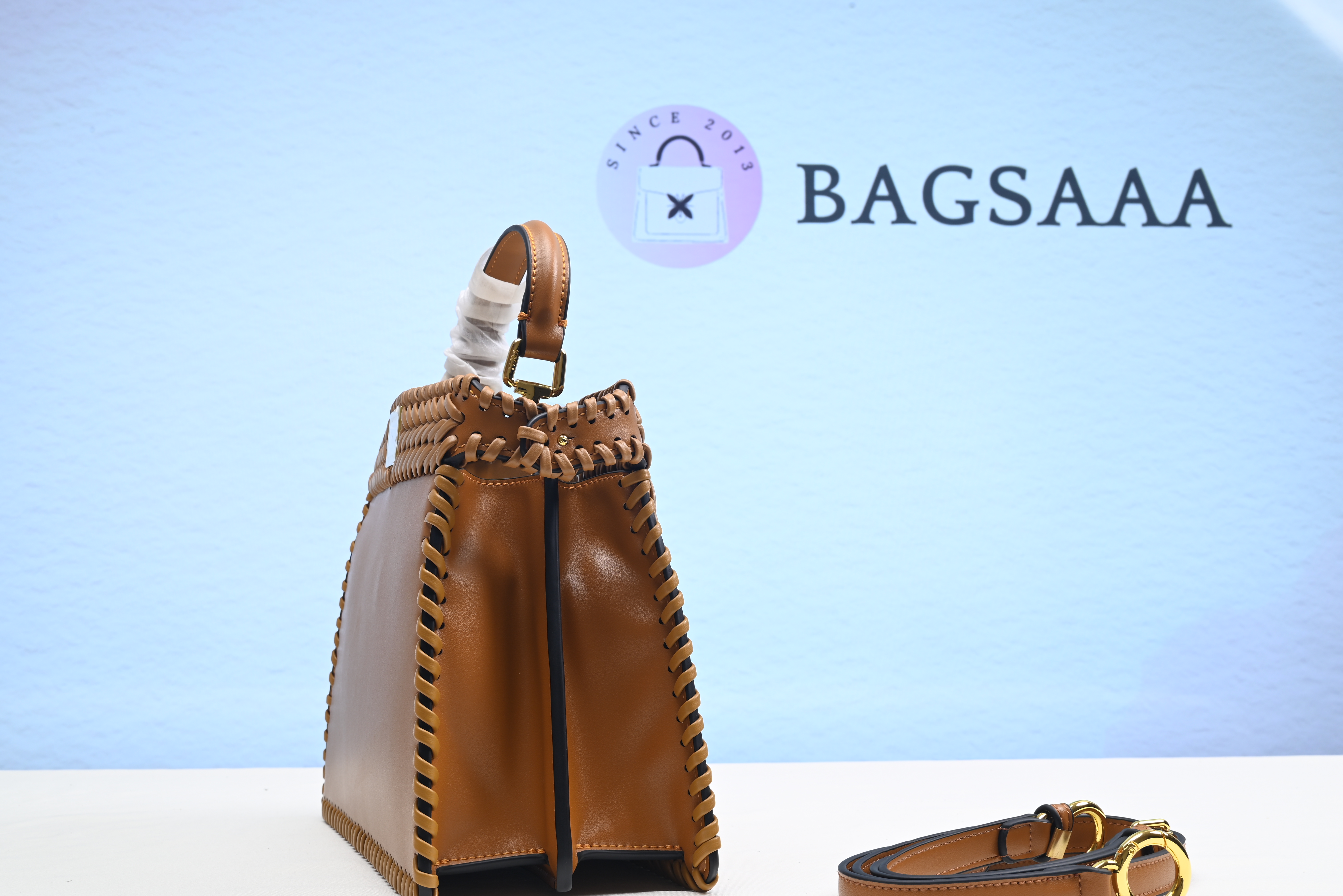 Bagsaaa F**di Peekaboo Petite Brown - 27x21x11cm