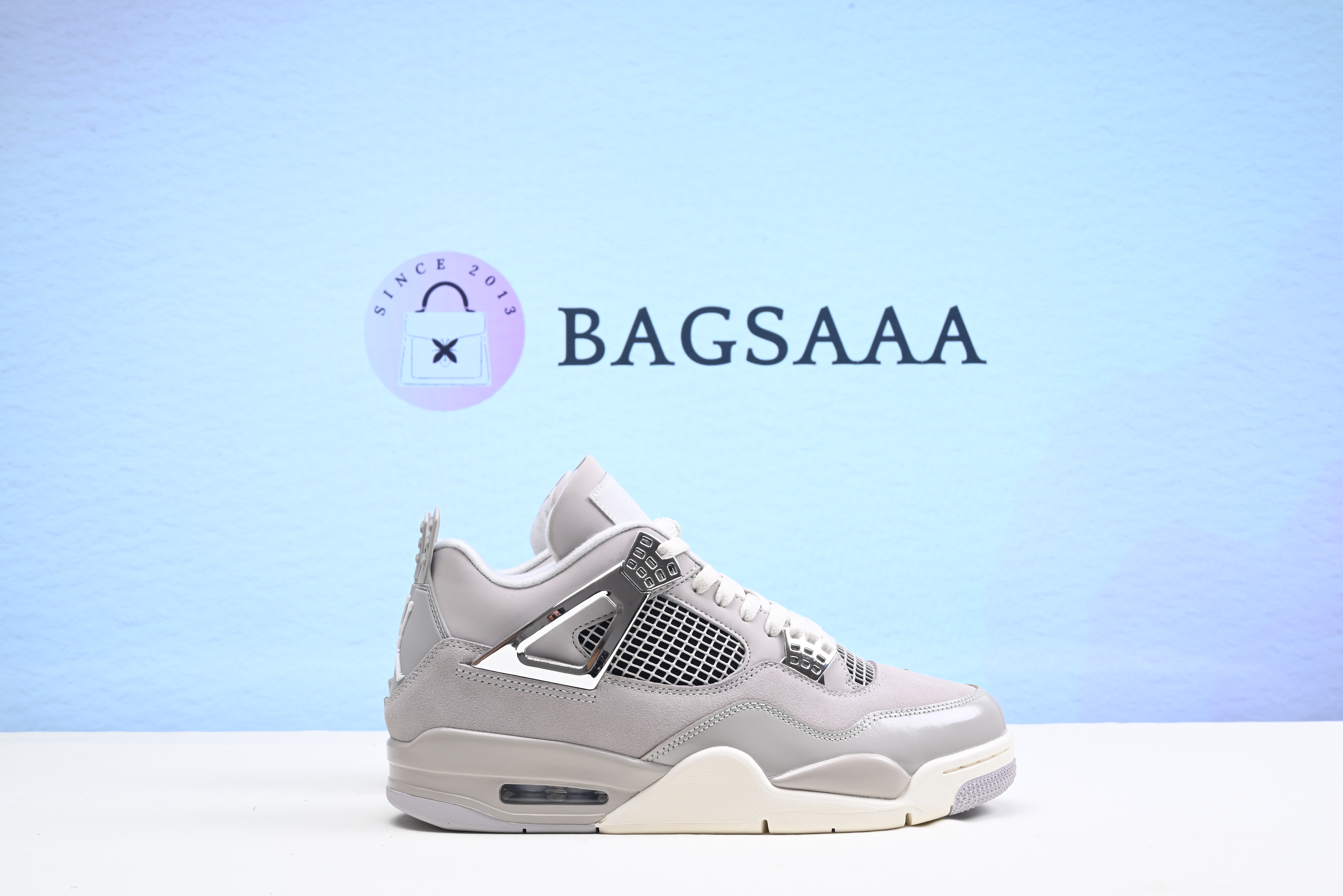 Air Jordan 4 Retro "Frozen Moments"
