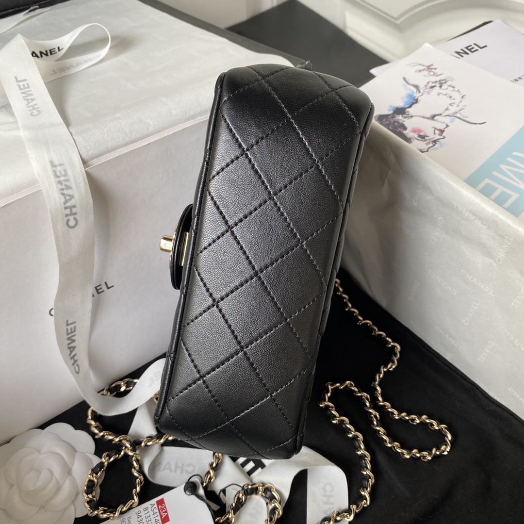 Bagsaaa Ch**el Crystal Top Handle Flap Bag Black 18cm