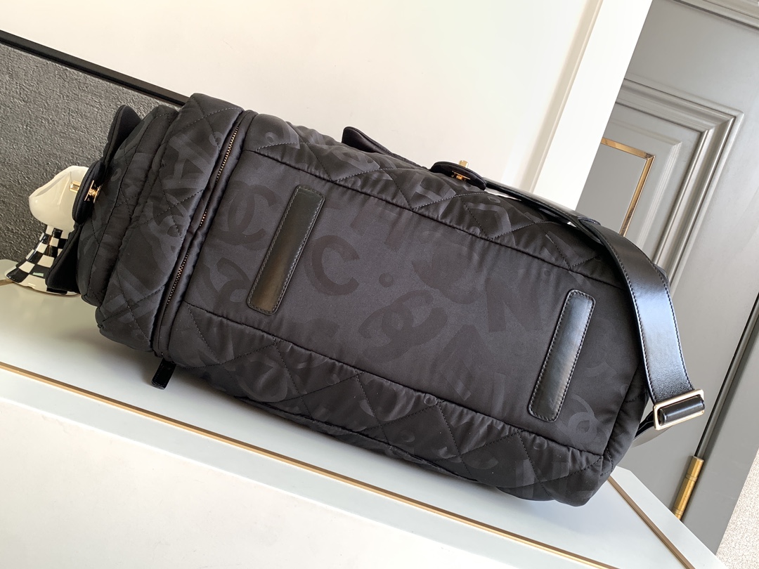 Bagsaaa Ch**el Black Nylon Coco Neige Two-in-One Duffle/Backpack - 51*23*20.5cm