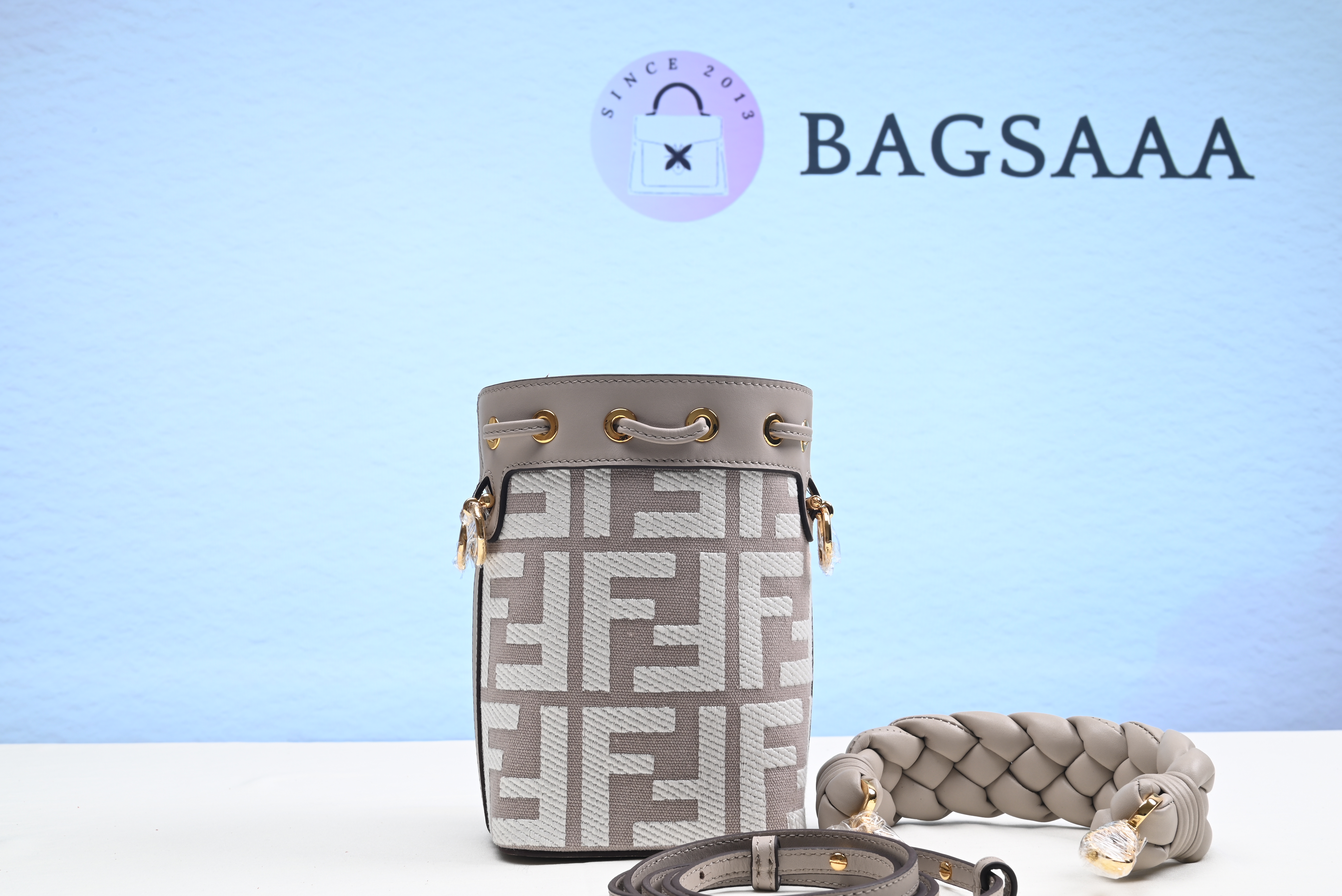 Bagsaaa F**di Mon Tresor Grey canvas FF mini bag - 18*10*12cm