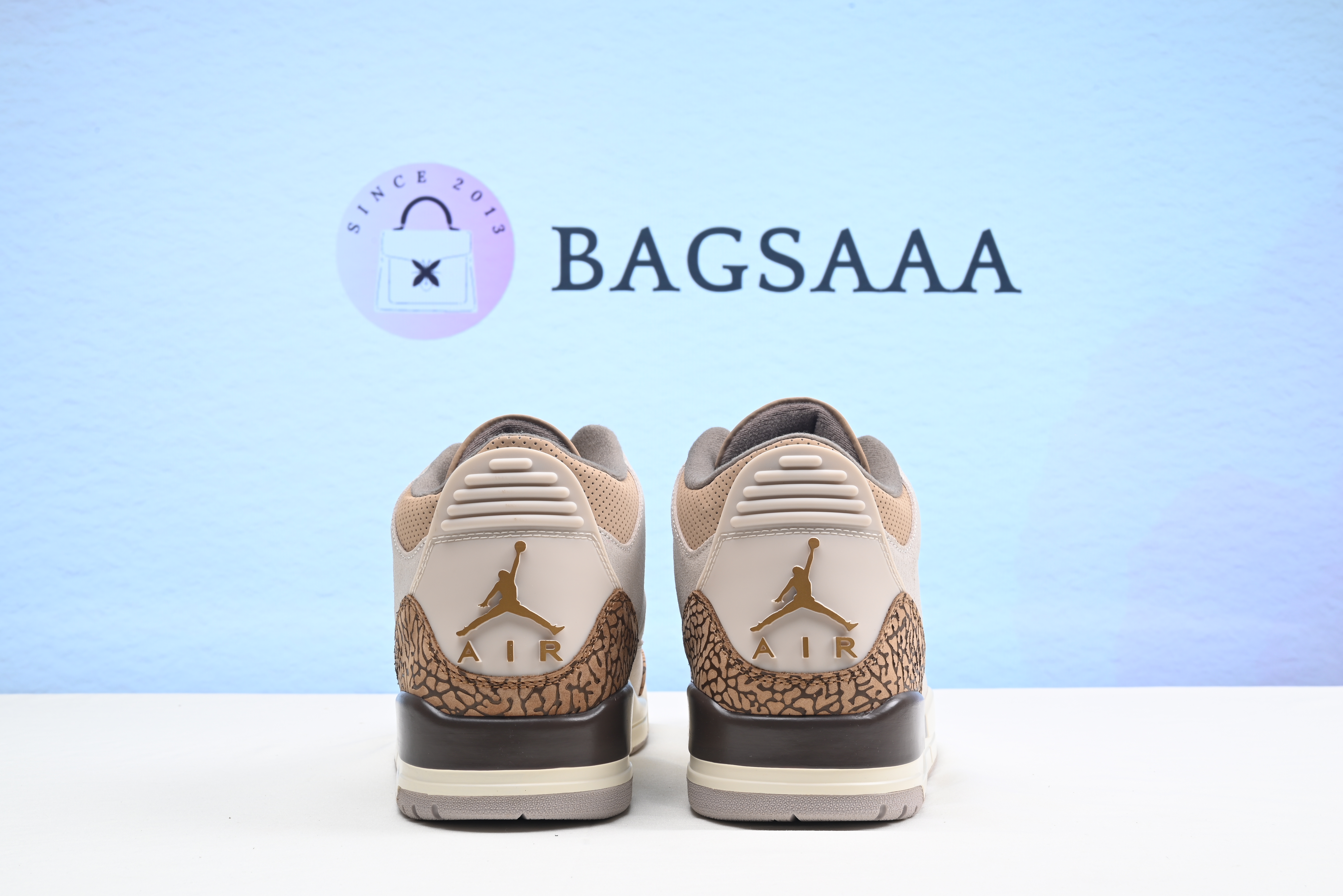 AIR JORDAN 3 RETRO LIGHT OREWOOD BROWN/METALLIC GOLD