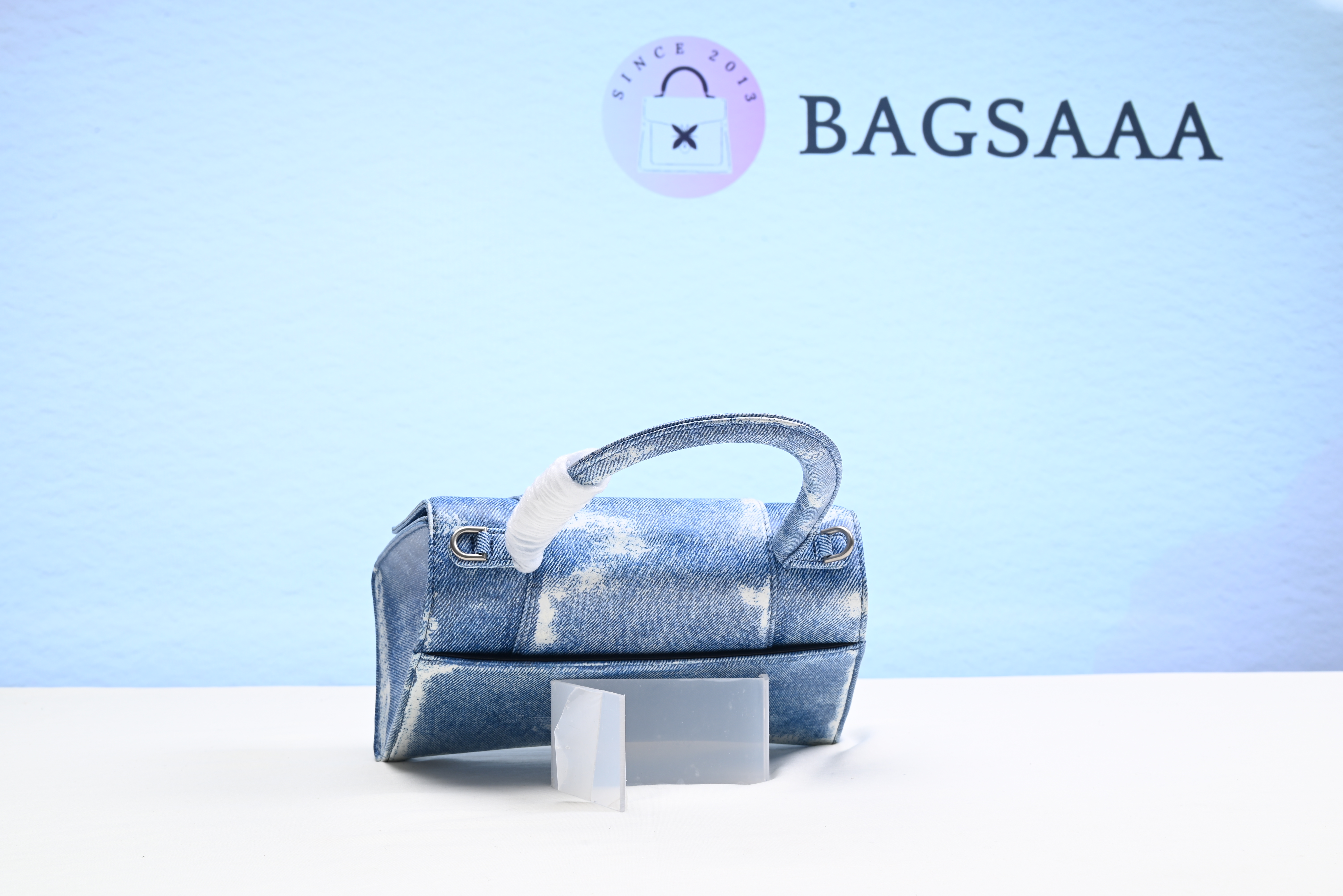 Bagsaaa Hourglass Denim-Print Leather Bag - Light Blue 19x12x7.5cm