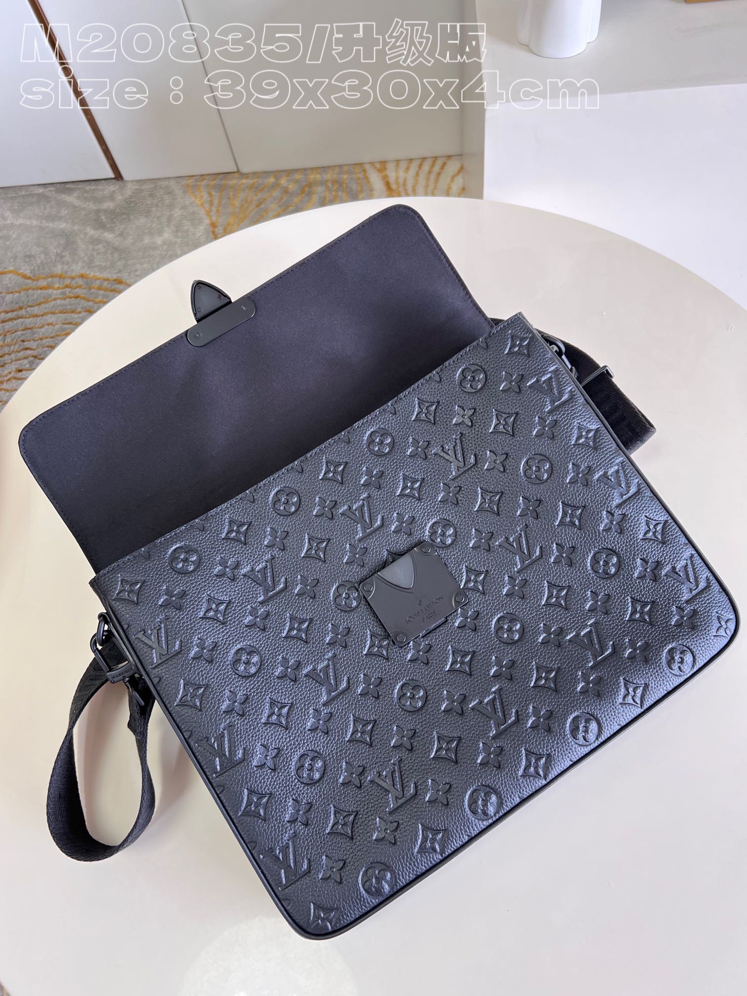 Bagsaaa S Lock Briefcase 39 x 30 x 4cm