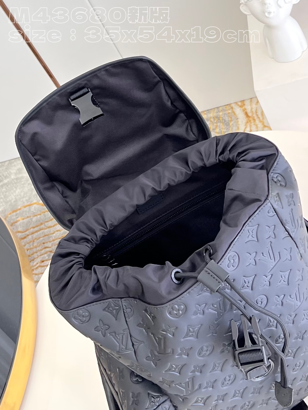 Bagsaaa L0vis Vvtt0n Trekking Backpack M43680 