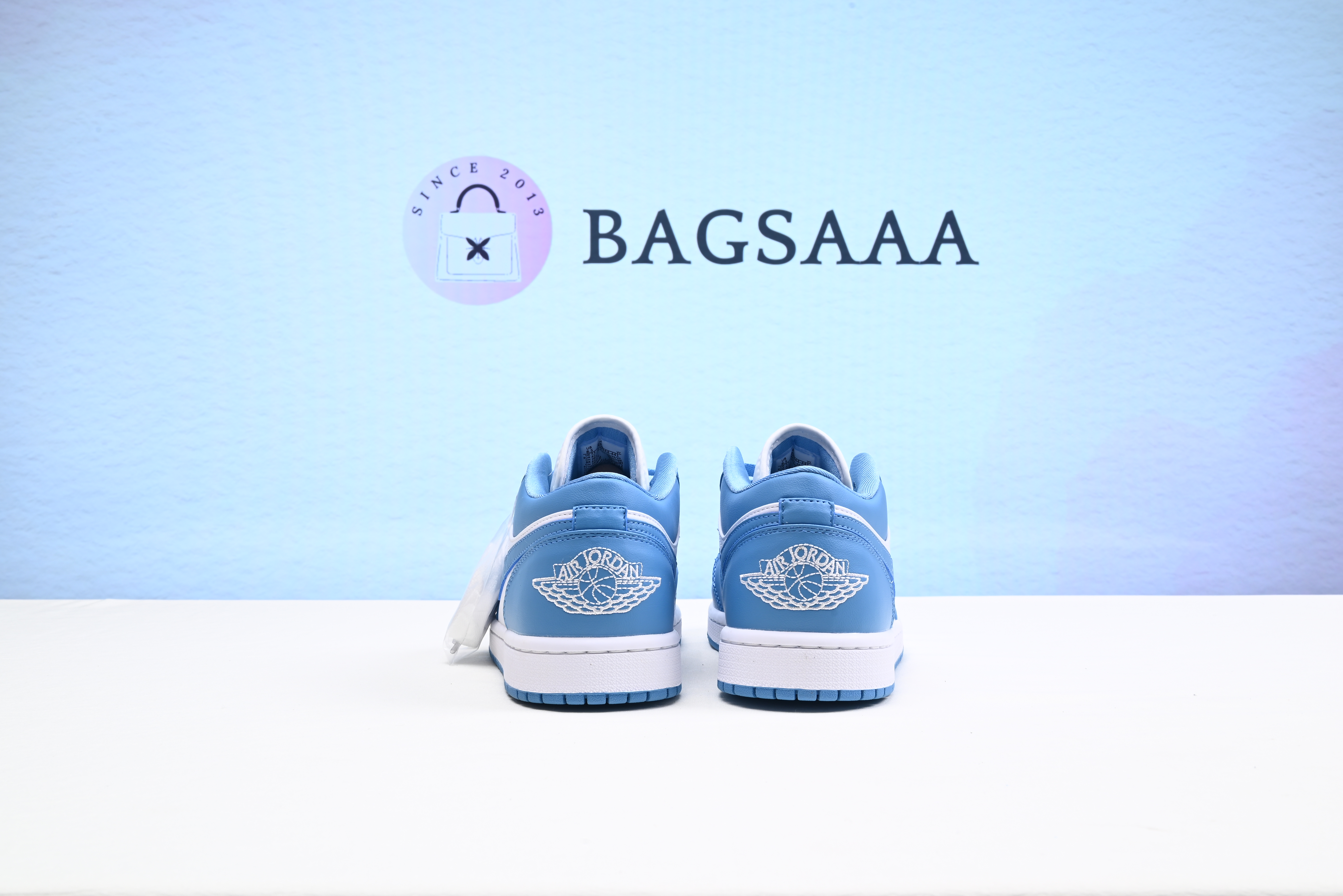 Air Jorrdan Blue Jordan 1 Low Unc