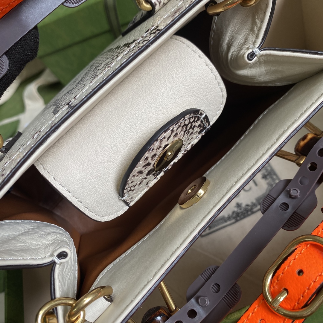Bagsaaa Gvc*1 Mini Diana Python White Leather 20x15.5x10cm