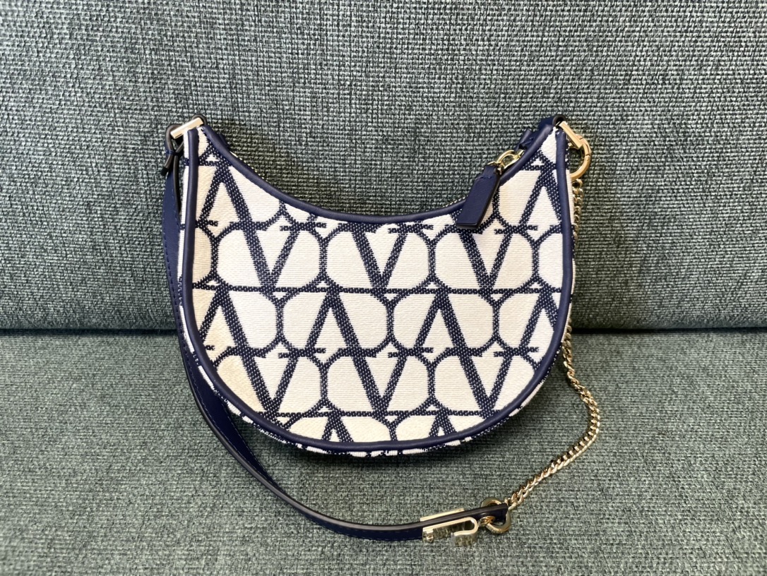Bagsaaa Va1e*ntin0 Garavani VLogo Toile Iconographe Mini shoulder navy