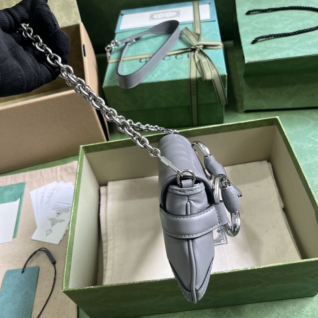 Bagsaaa Gvc*1 Horsebit Chain Small Shoulder Bag Grey Leather