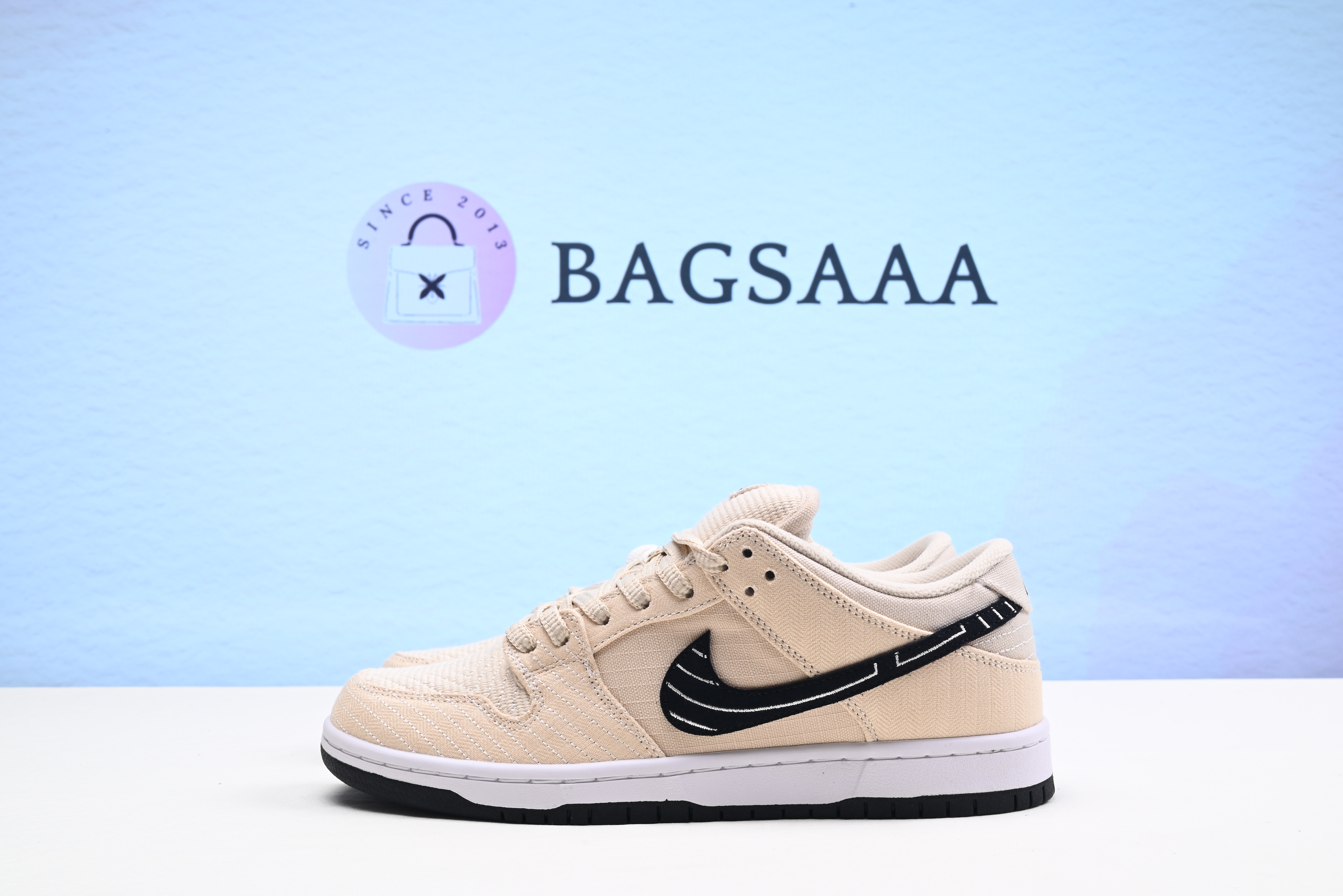 Nike SB Dunk Low Beige