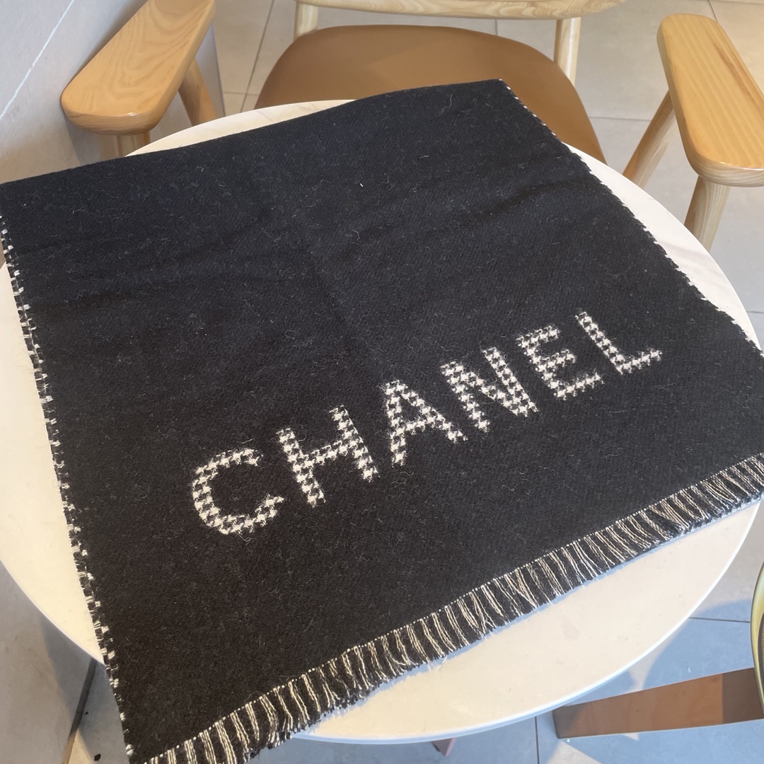 Bagsaaa Ch**el Black Scarf 45*185cm