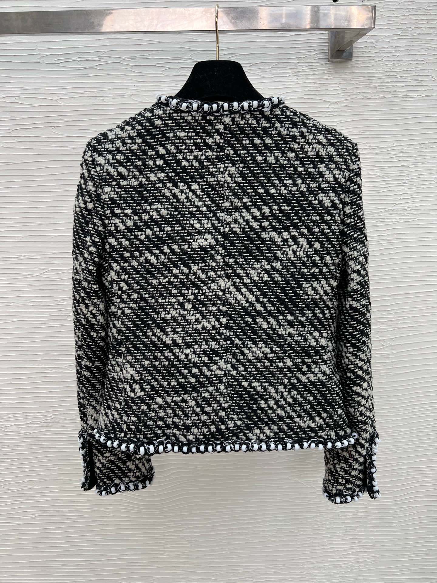 Bagsaaa Ch**el Tweed Grey Jacket Pearl