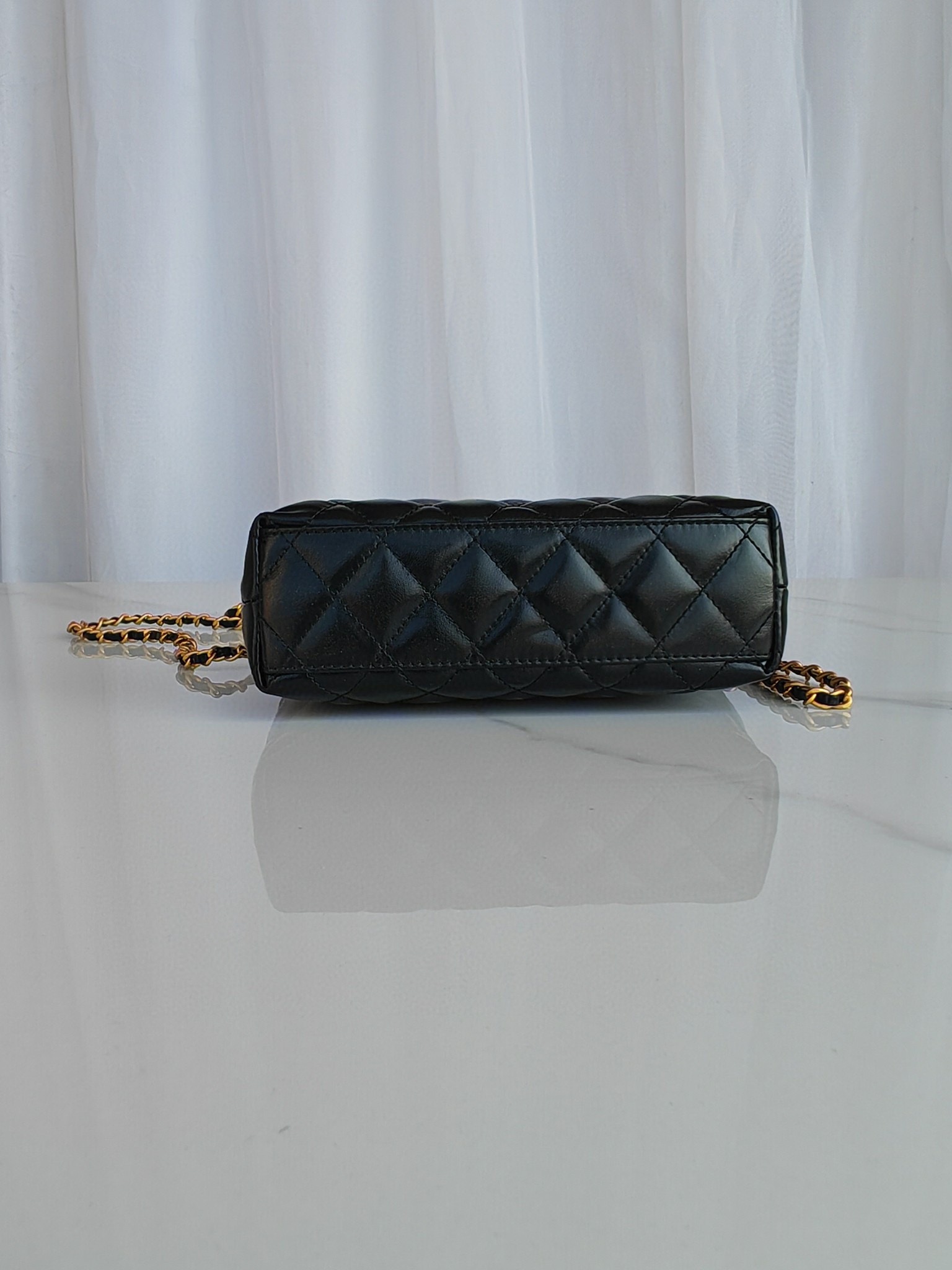 Bagsaaa Ch**el Top Handle Black bag 13X19X7cm
