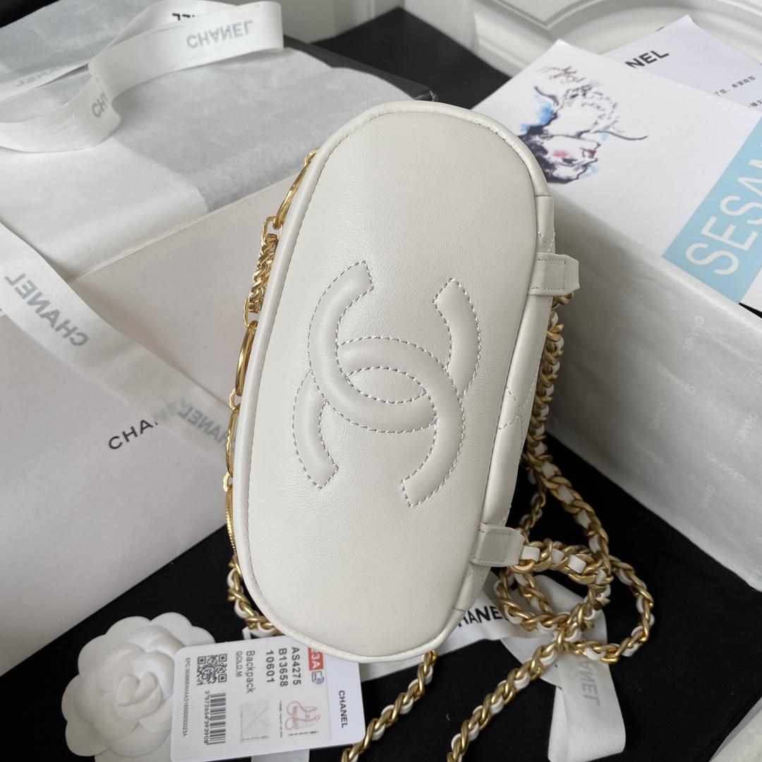 Bagsaaa Ch**el small Backpack Calfskin & Gold-Tone Metal White