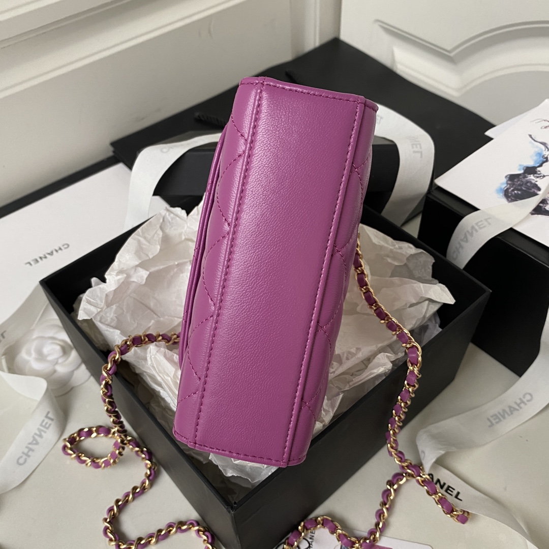 Bagsaaa Ch**el Clutch With Chain Lambskin, Imitation Pearls Purple