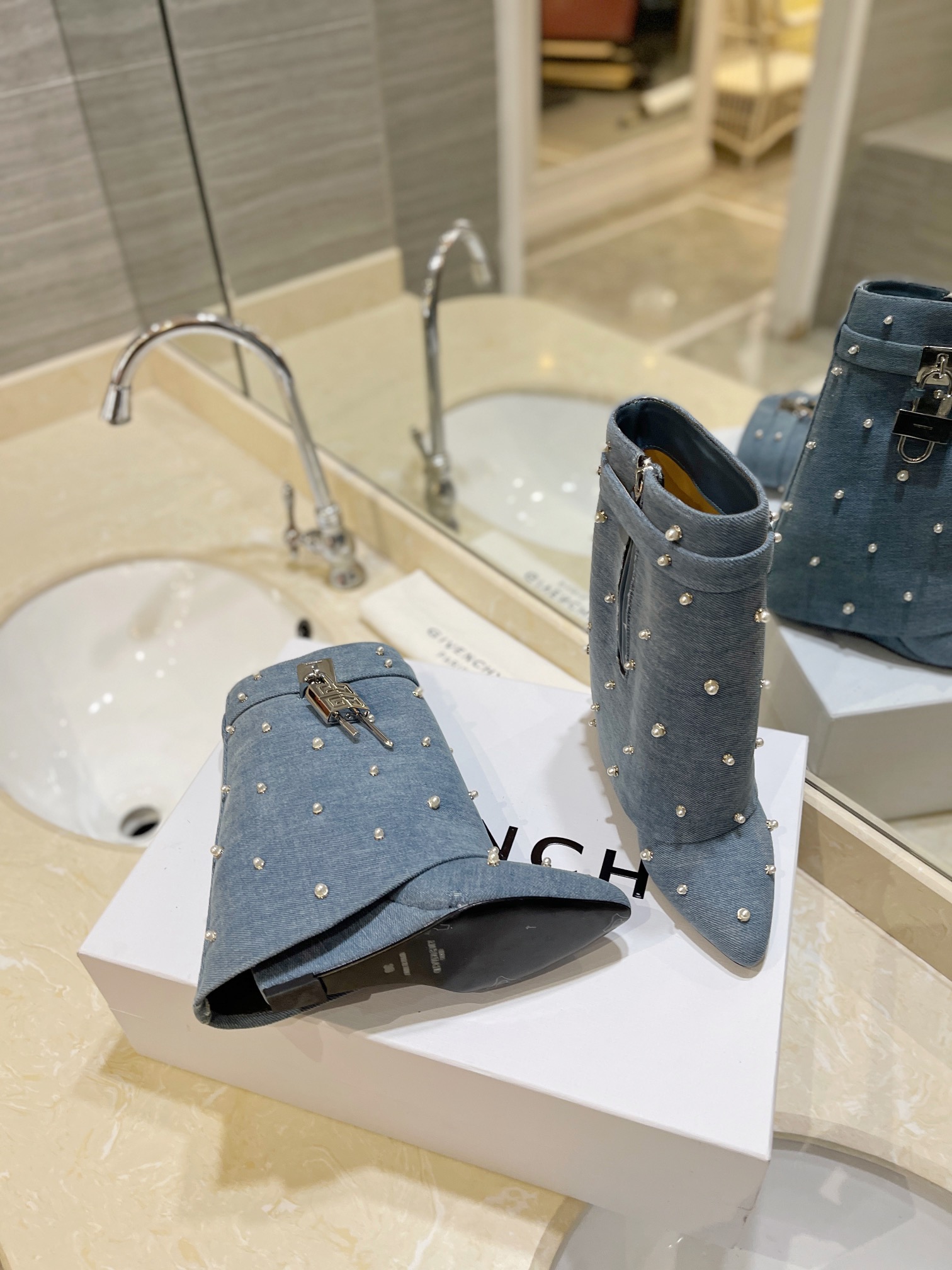 Bagsaaa Givenchy Shark Lock Ankle Boots in denim with pearls