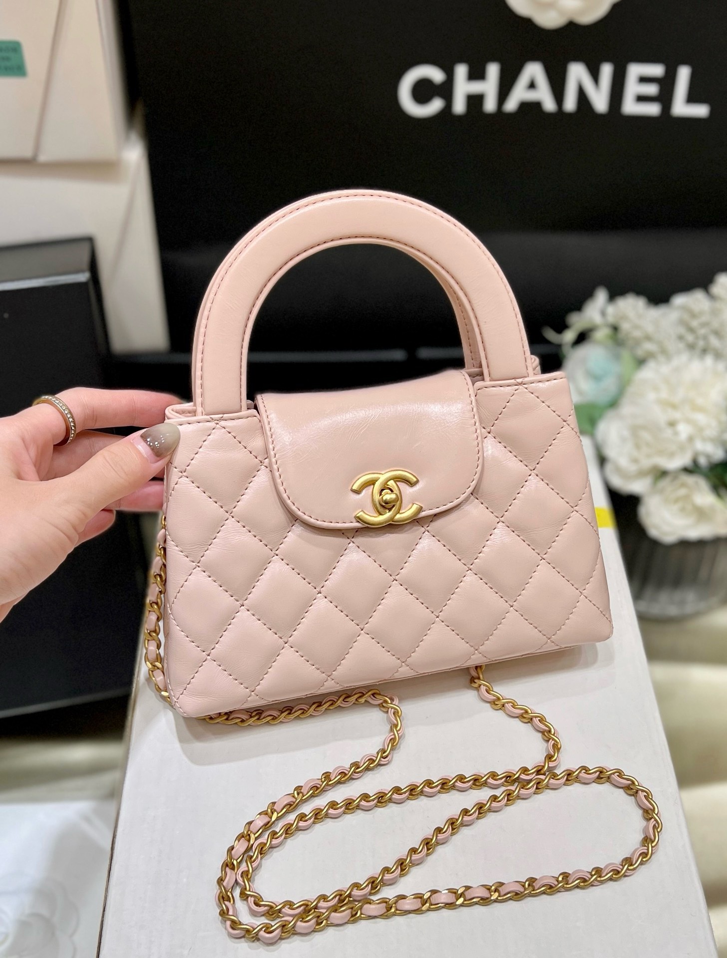 Bagsaaa Ch**el Mini Shopping Bag Light Pink - 13 × 19 × 7 cm