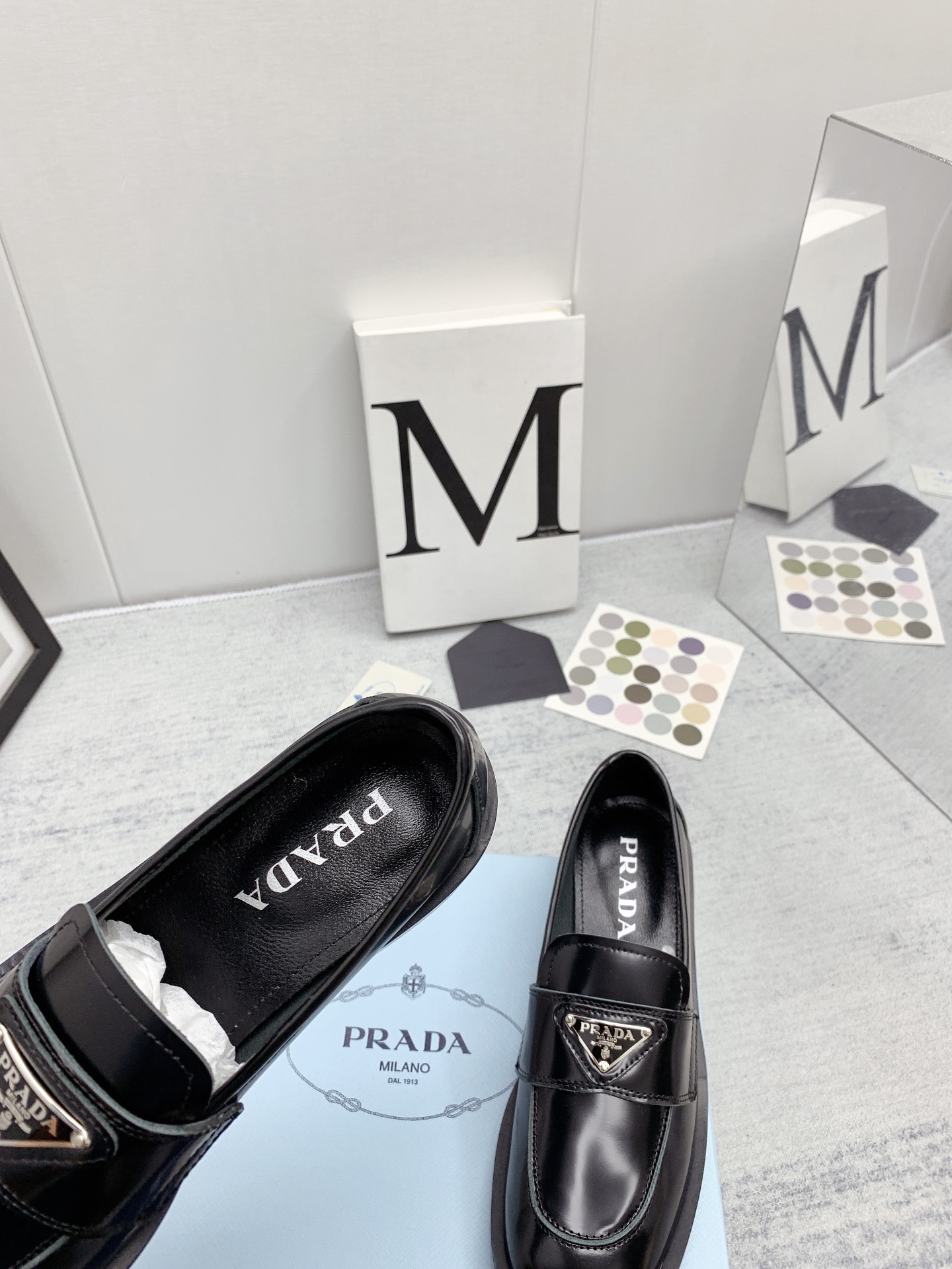 Bagsaaa Pra*a Black Loafer 