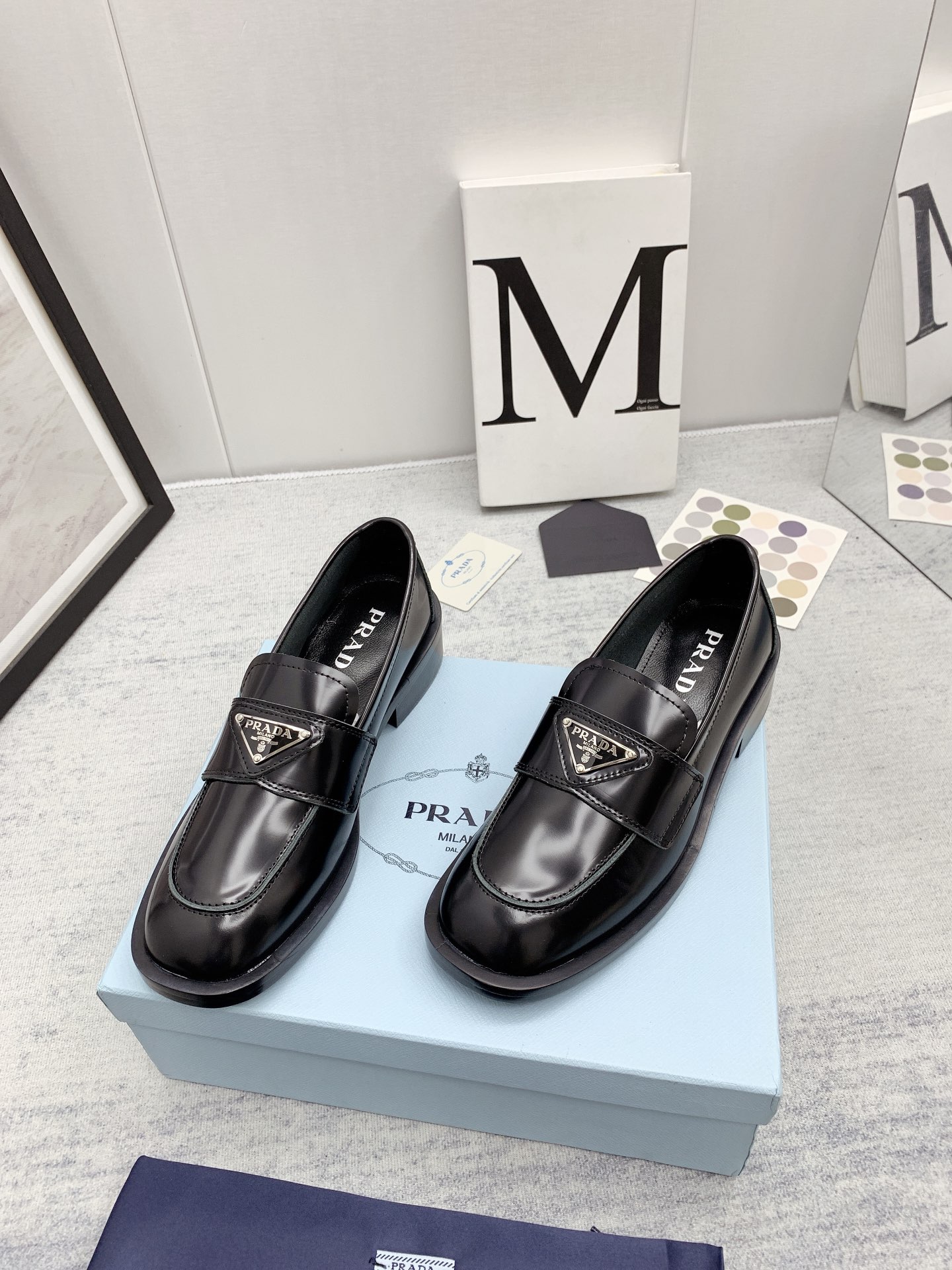 Bagsaaa Pra*a Black Loafer 