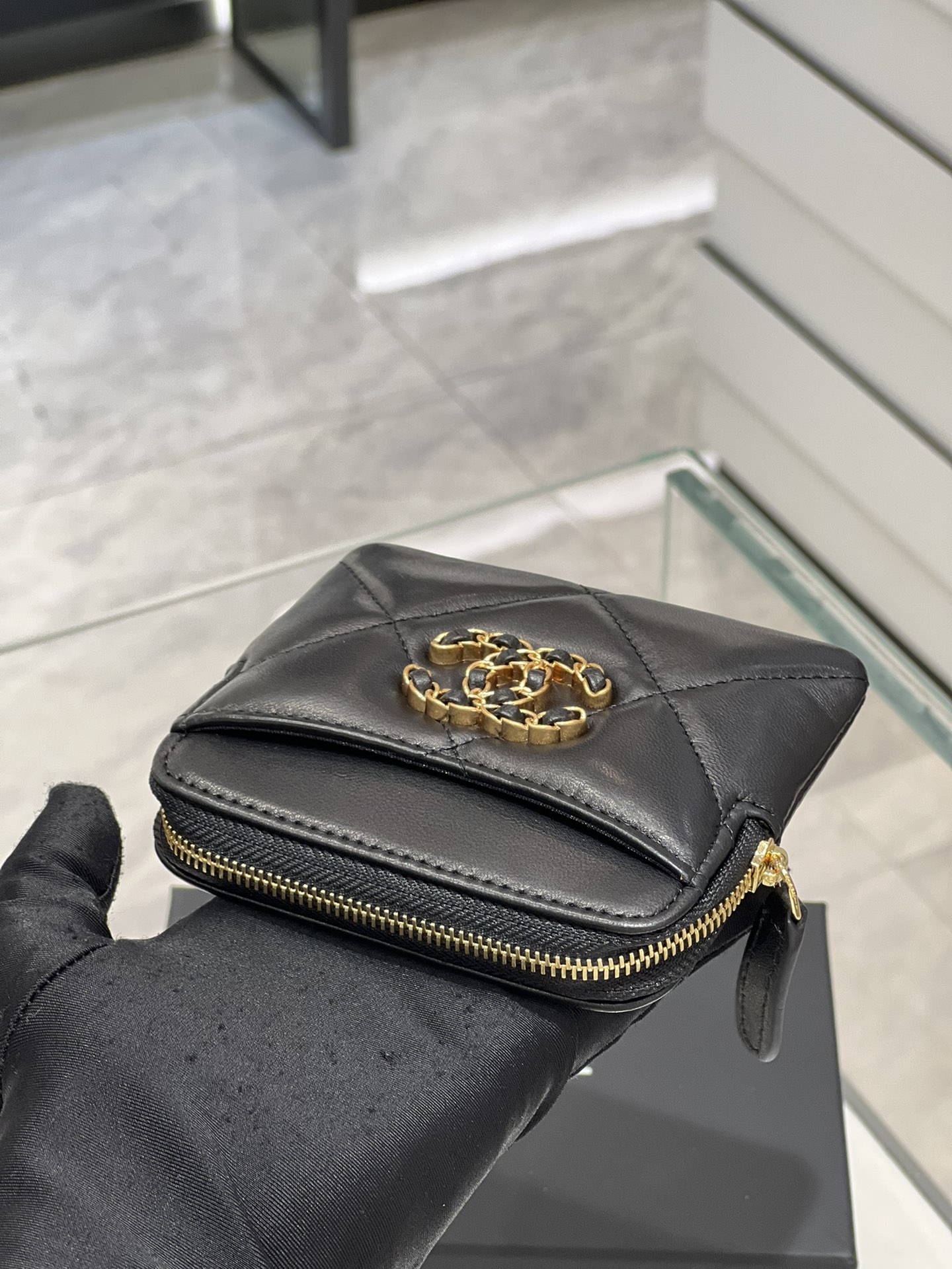 Bagsaaa Chane 19 Coin Purse Black Gold Hardware - 11x9.5x1.5cm