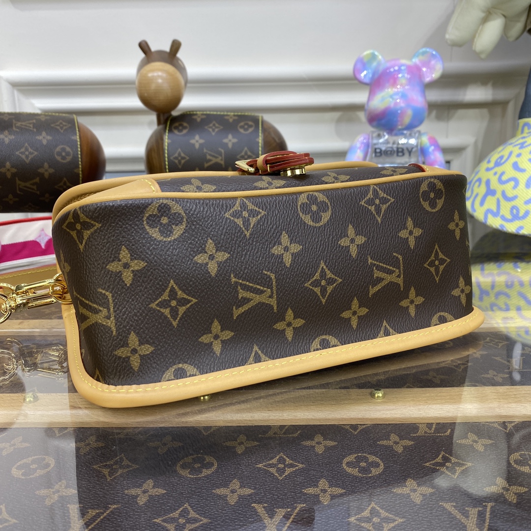 Bagsaaa L0vis Vvtt0n Diane M46049 25.0 × 9.0 × 15.0 CM