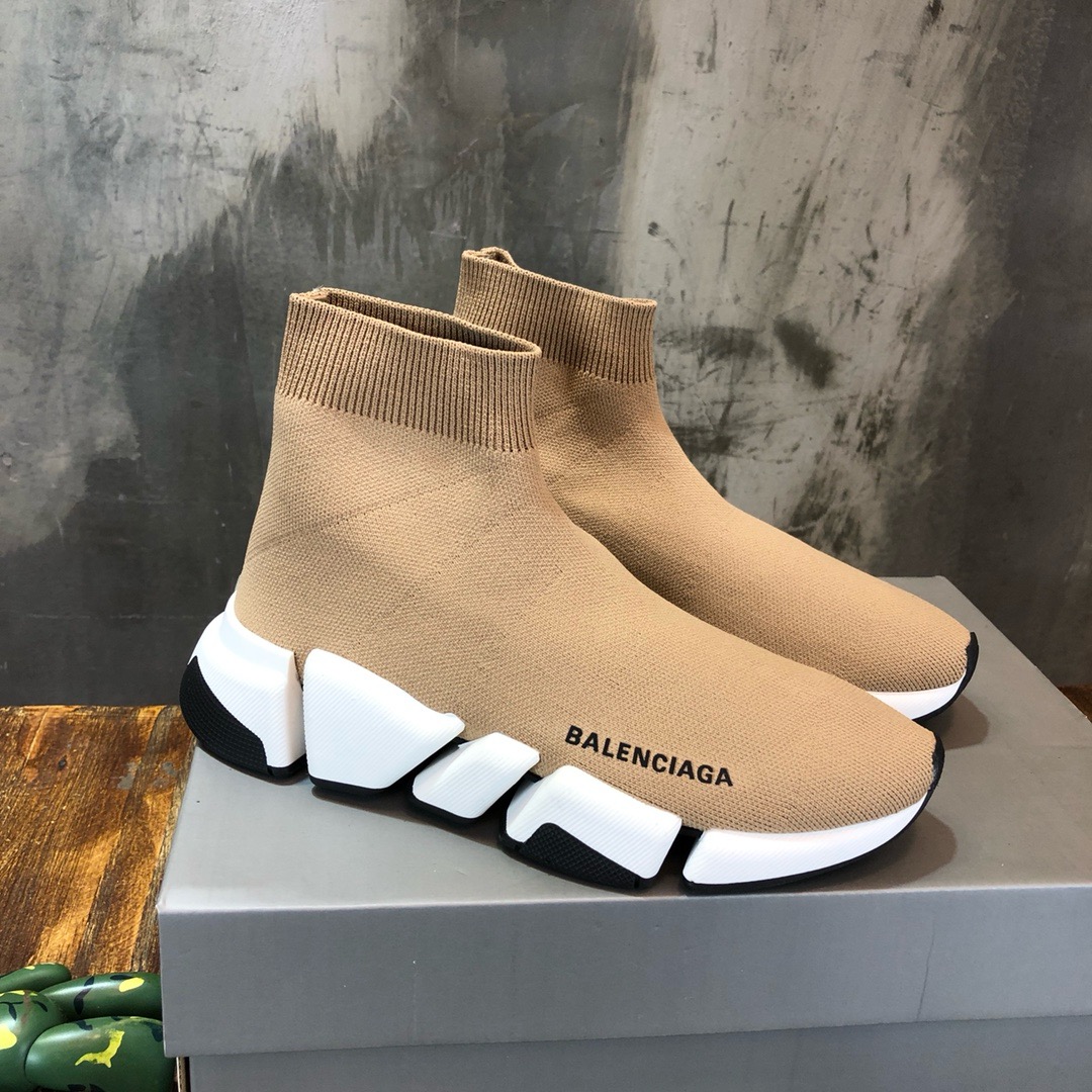 SPEED 2.0 MONOCOLOR RECYCLED KNIT TRAINERS IN BEIGE