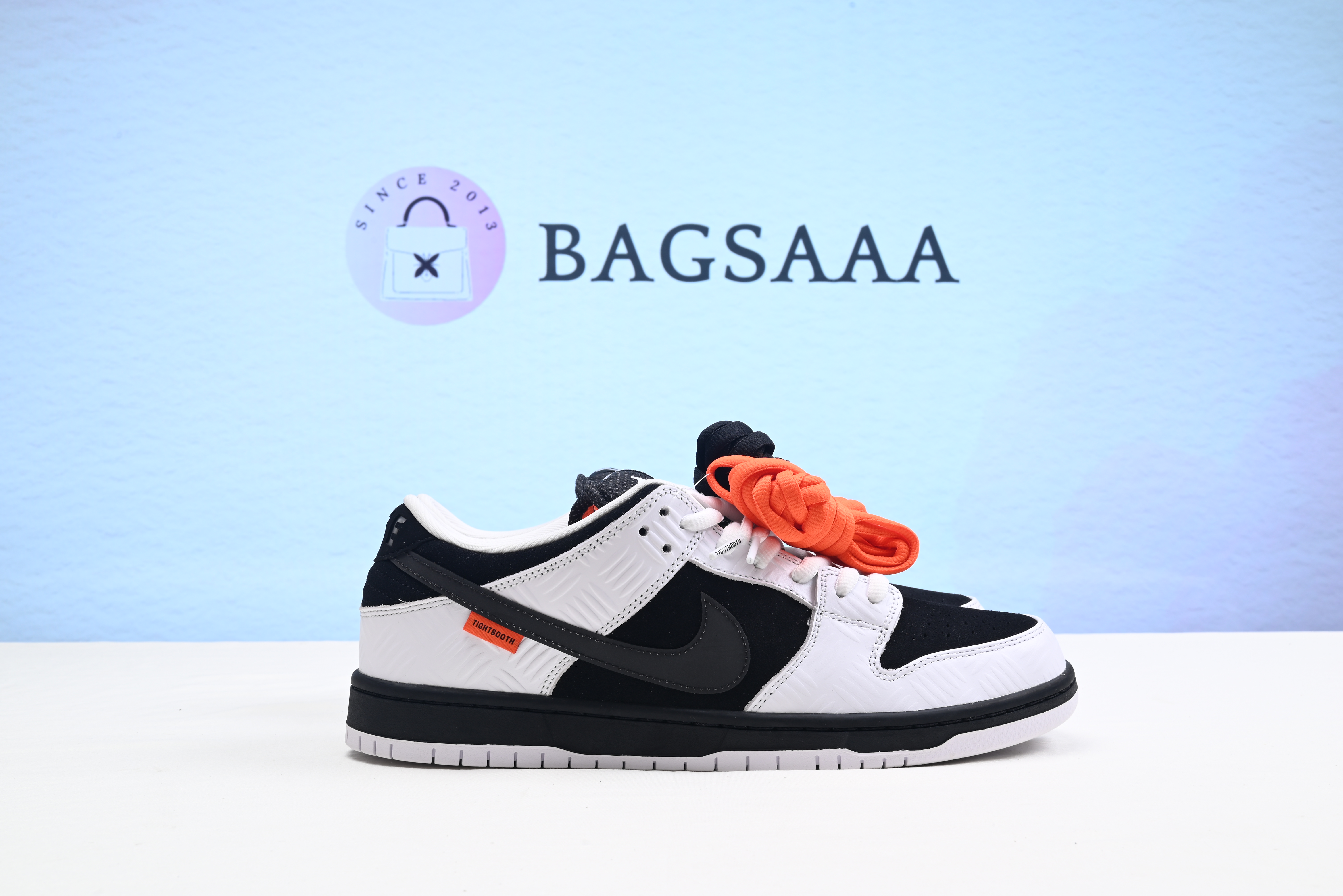 Nike SB Dunk Low TIGHTBOOTH 