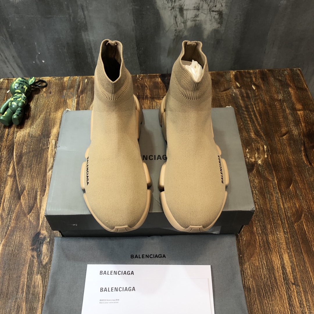 Bagsaaa Ba1en*iaga Speed Runner 2.0 Trainer All beige 