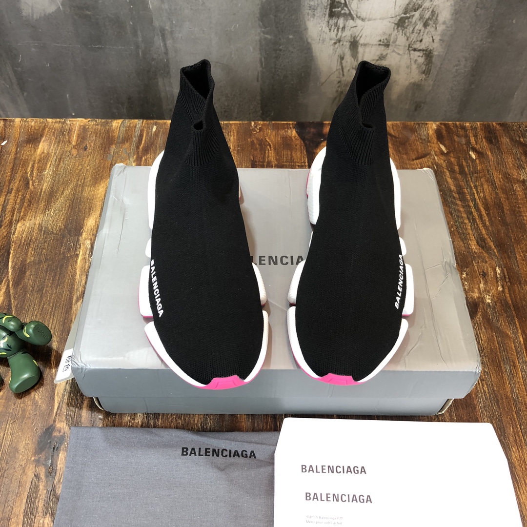 Bagsaaa Ba1en*iaga Speed Runner 2.0 Trainer All Black and Pink